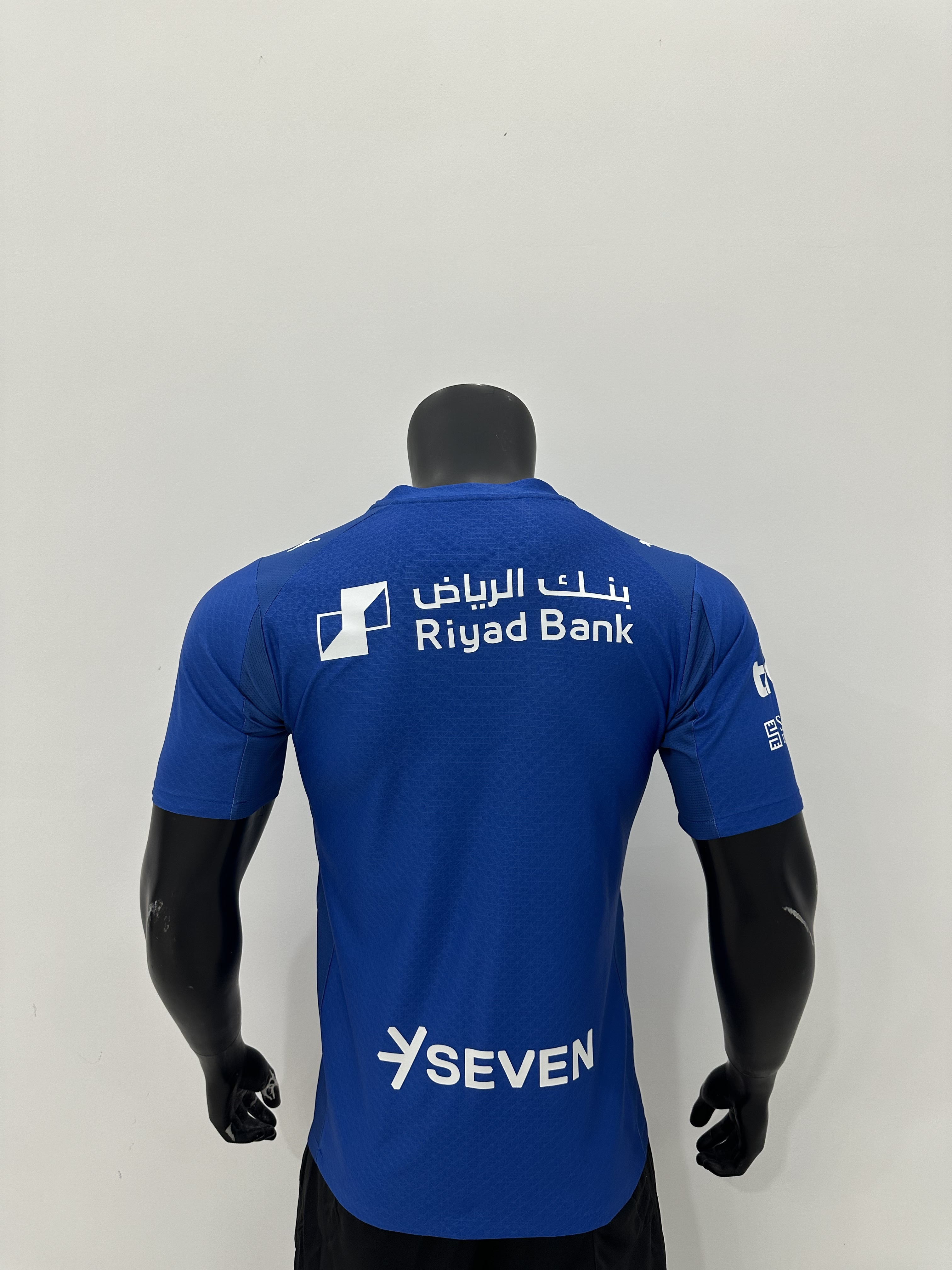 Camiseta Al-Hilal, Local 25-26