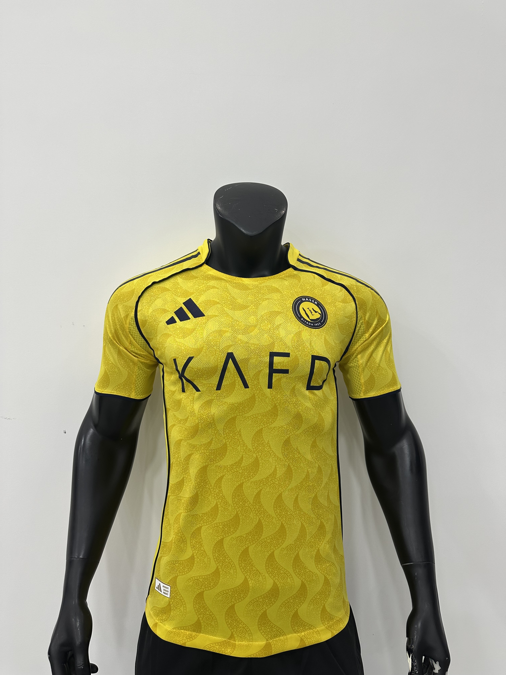 Camiseta Al-Nassr, Local 25-26