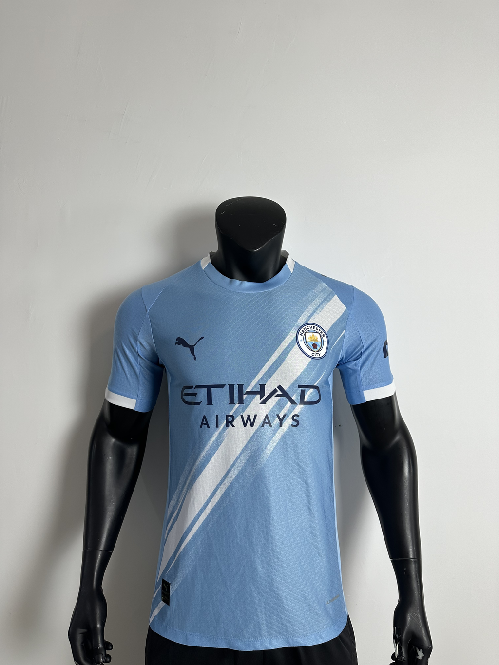 Camiseta Manchester City, Local 25-26