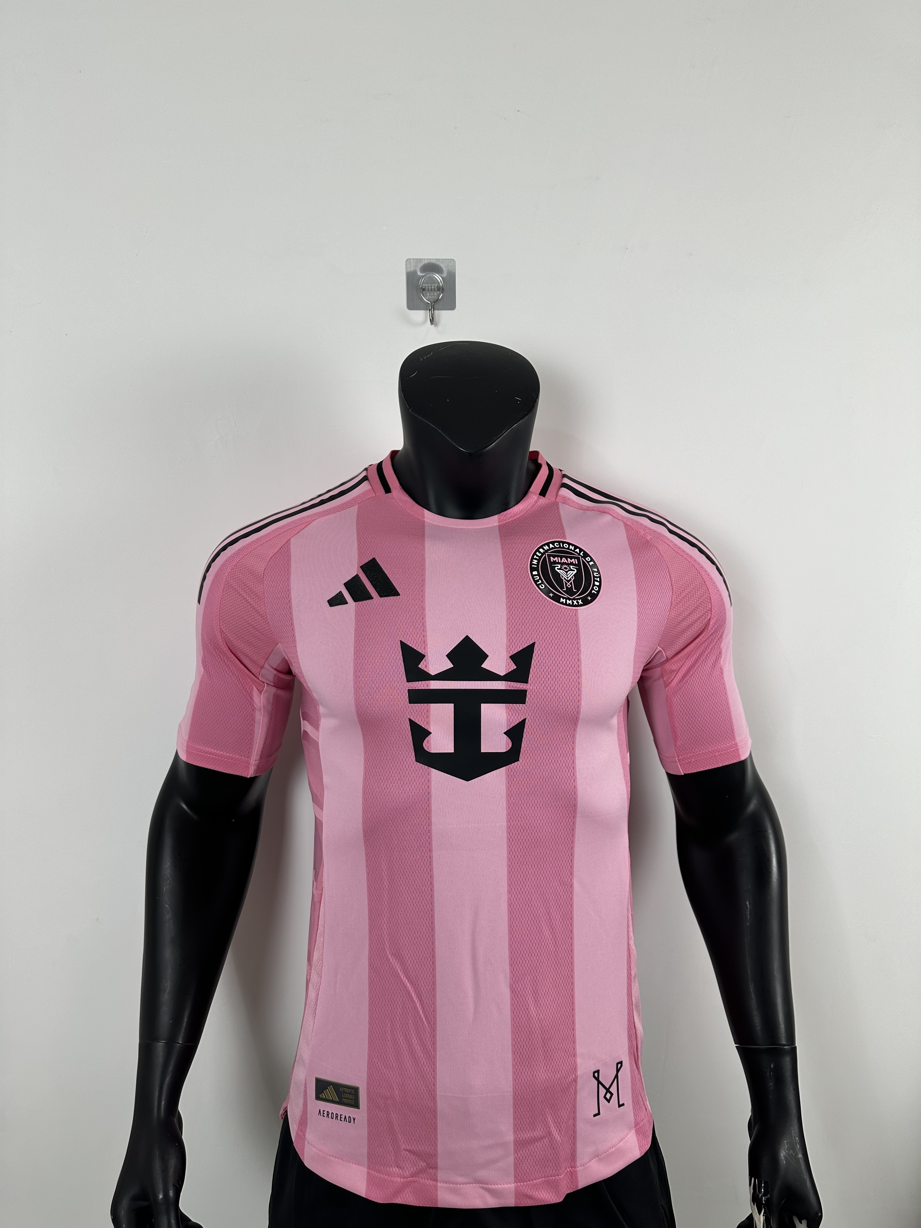 Camiseta Inter de Miami, Local 25-26