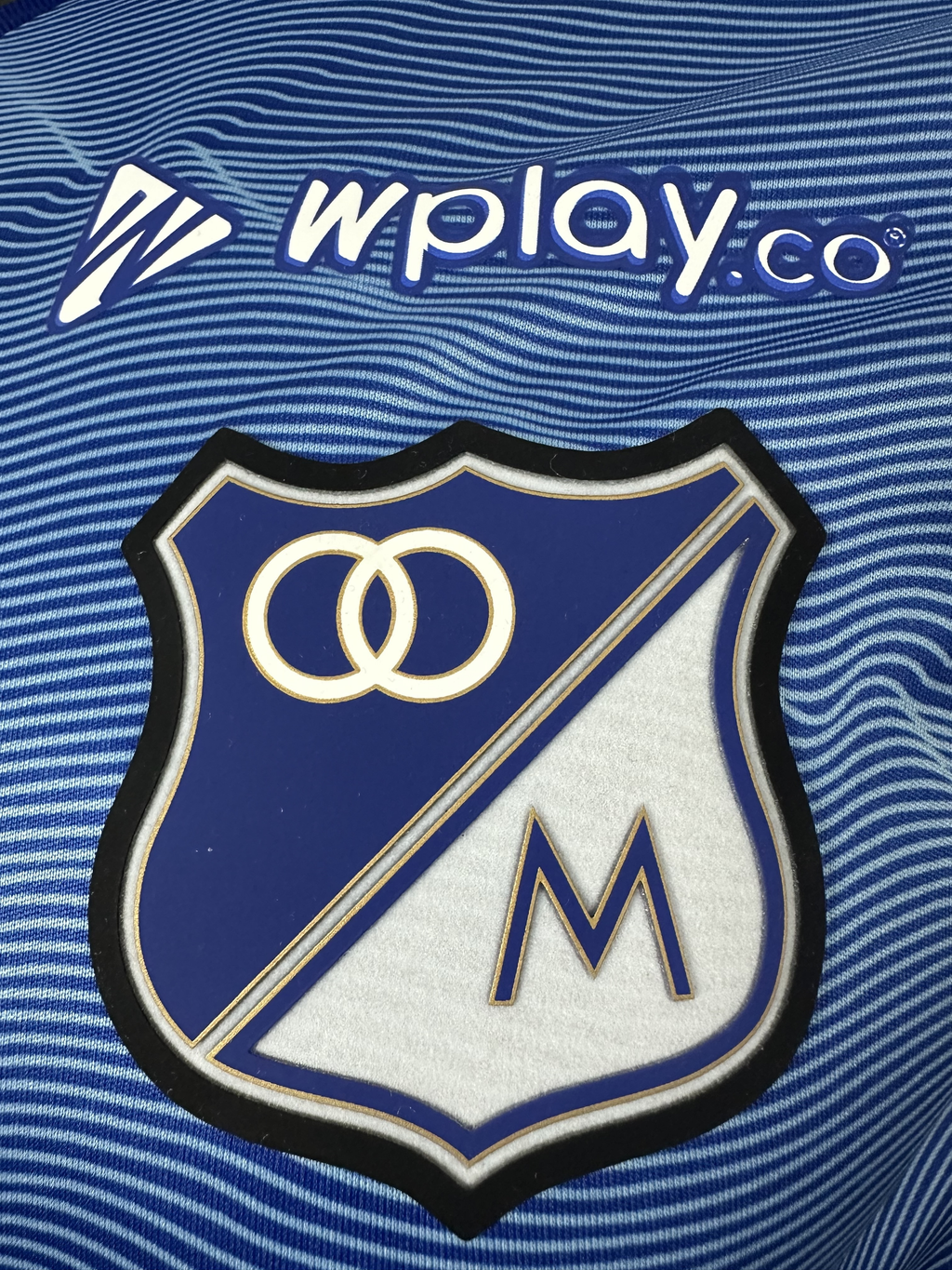 Camiseta Millonarios, Local 25-26