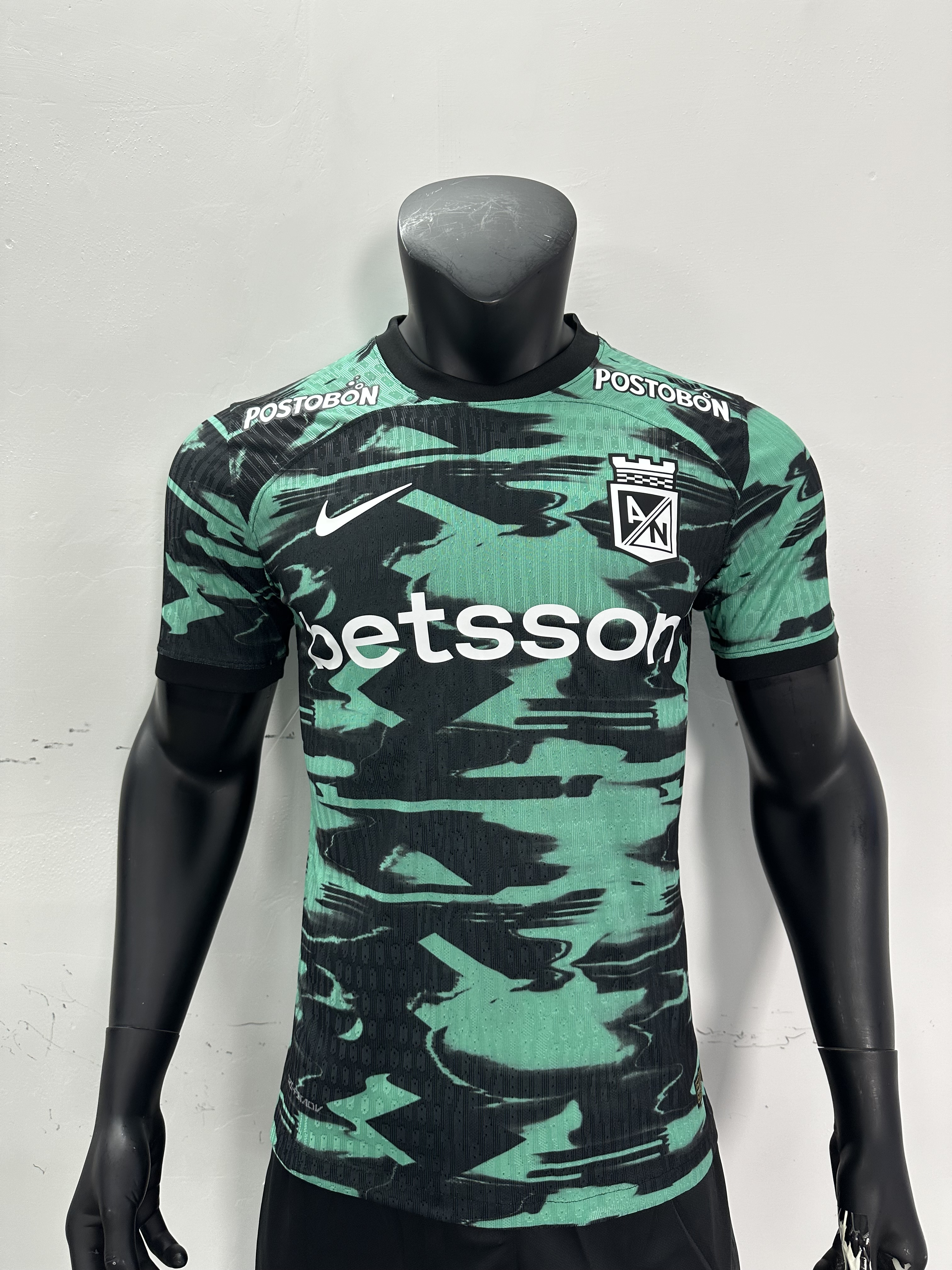 Camiseta Atlético Nacional, Tercera 24-25