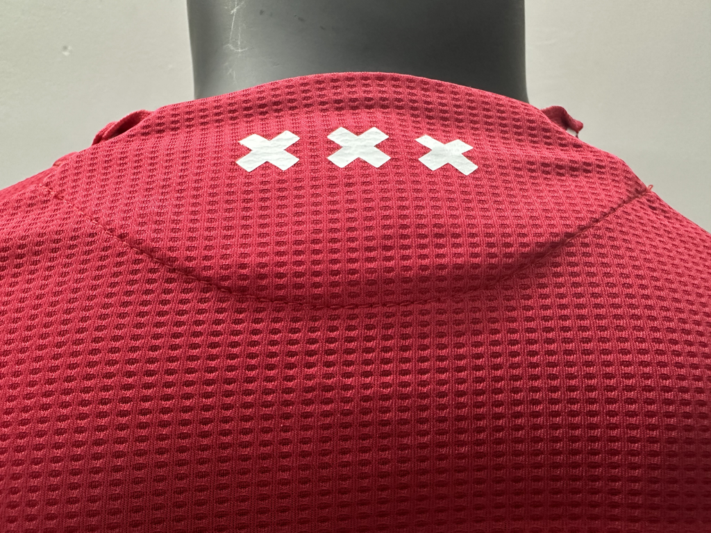 Camiseta Ajax, Local 24-25