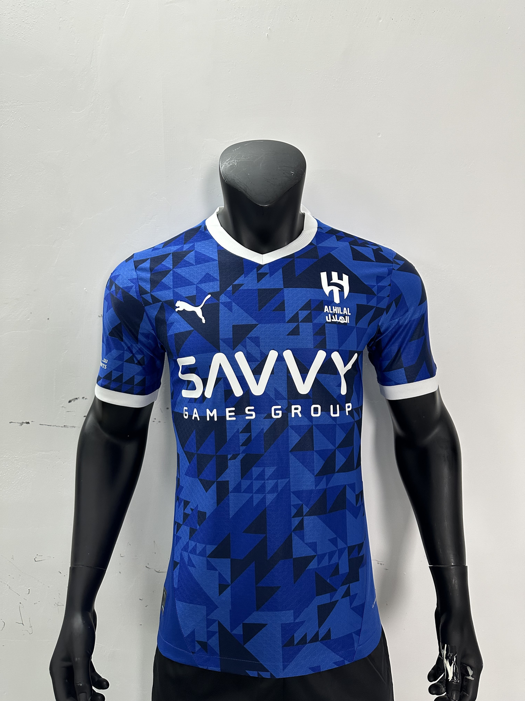 Camiseta Al-Hilal, Local 24-25