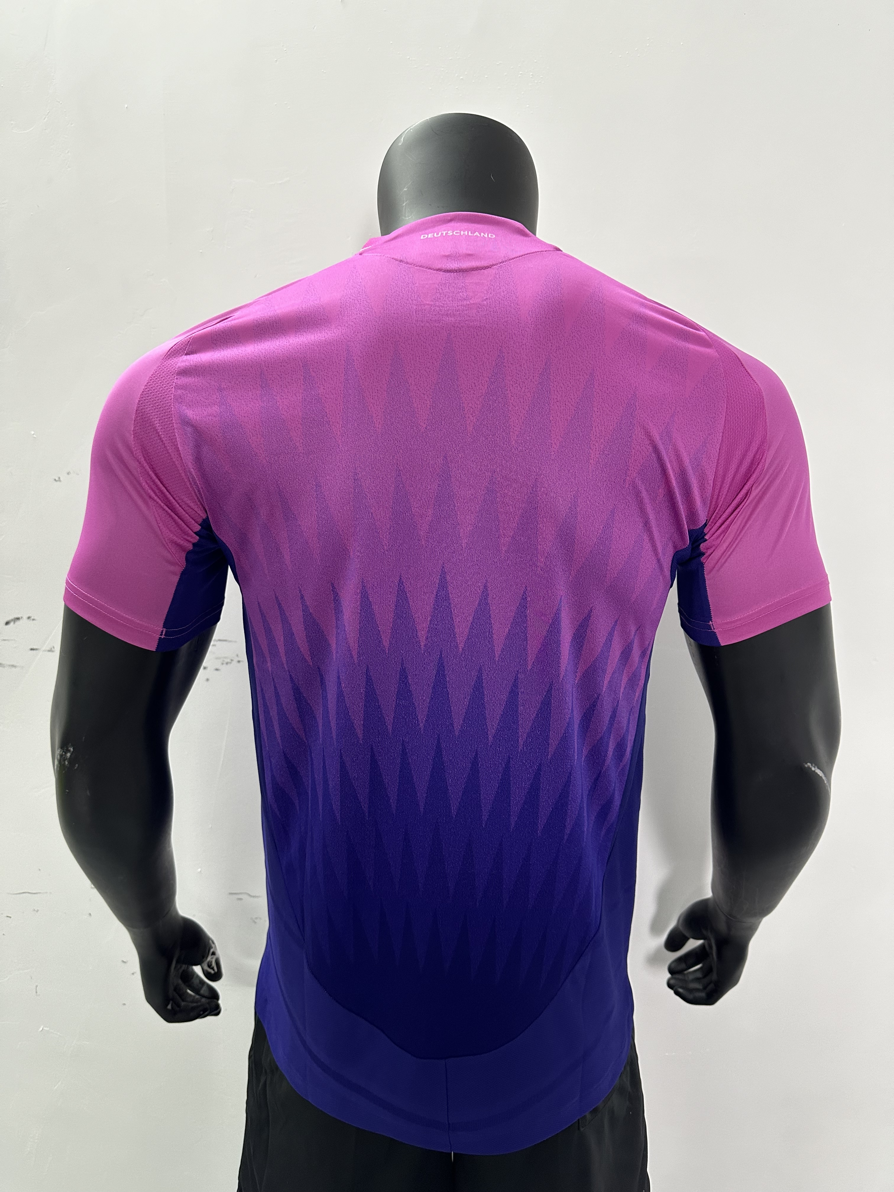 Camiseta Alemania, Visitante 24-25