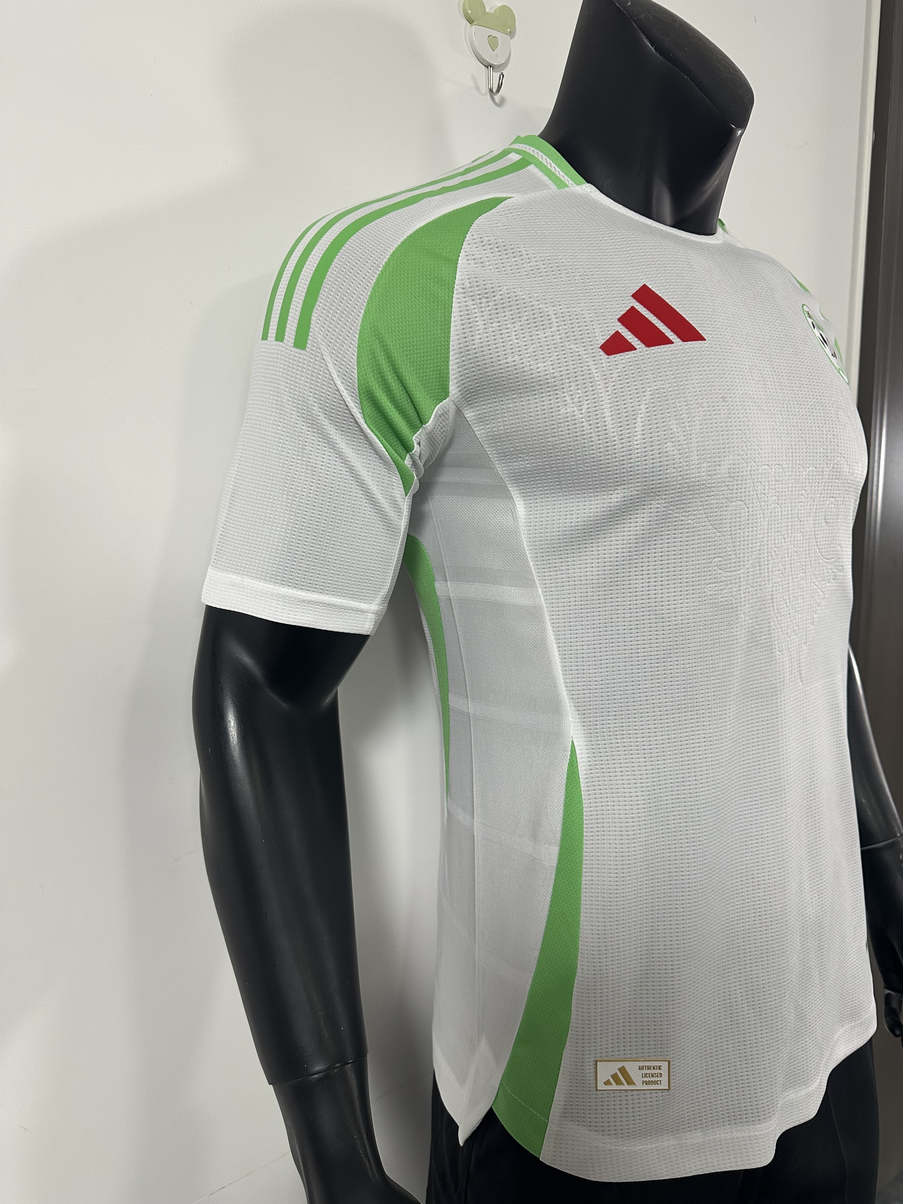 Camiseta Argelia, Local 24-25