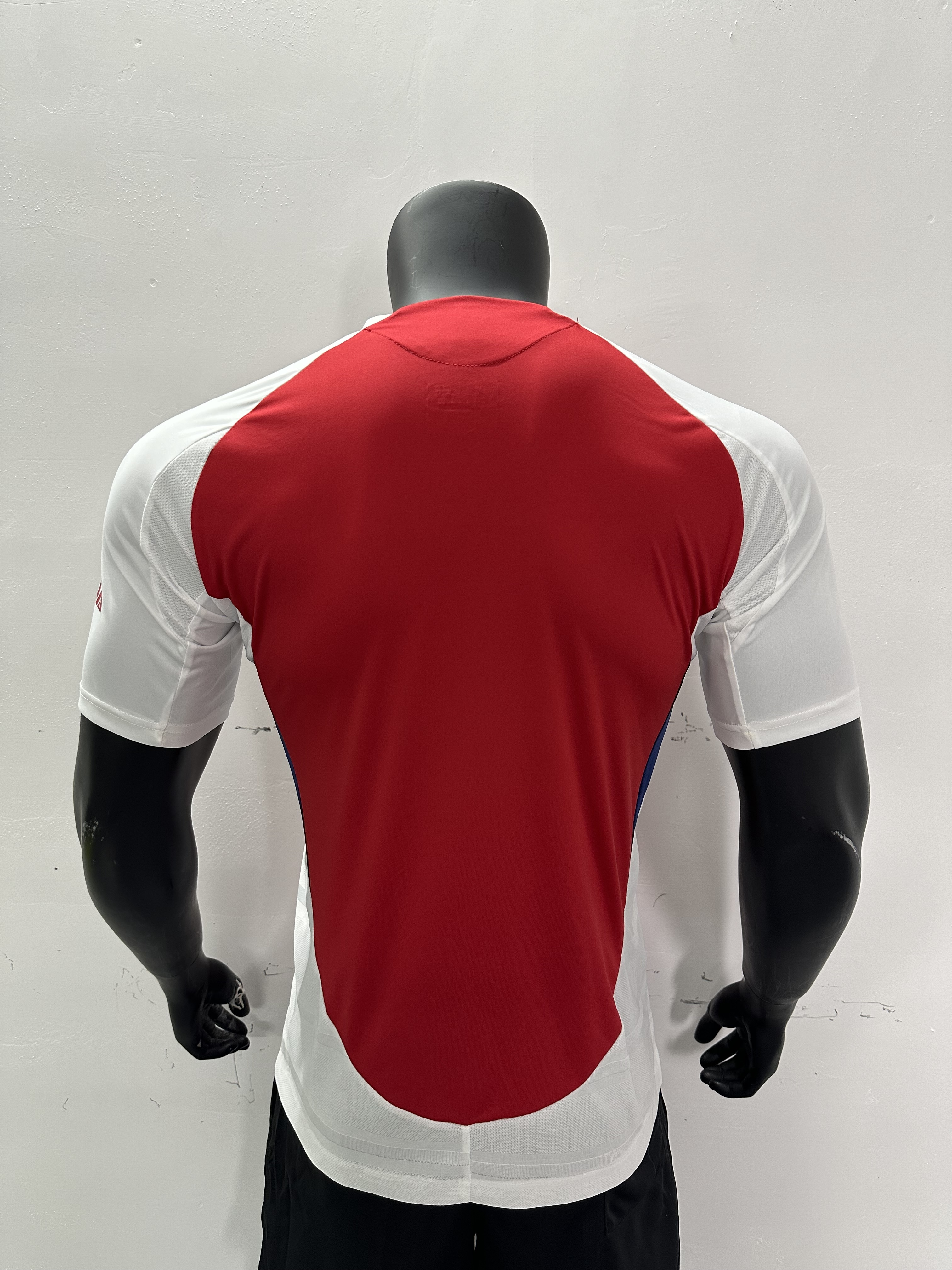 Camiseta Arsenal, Local 24-25