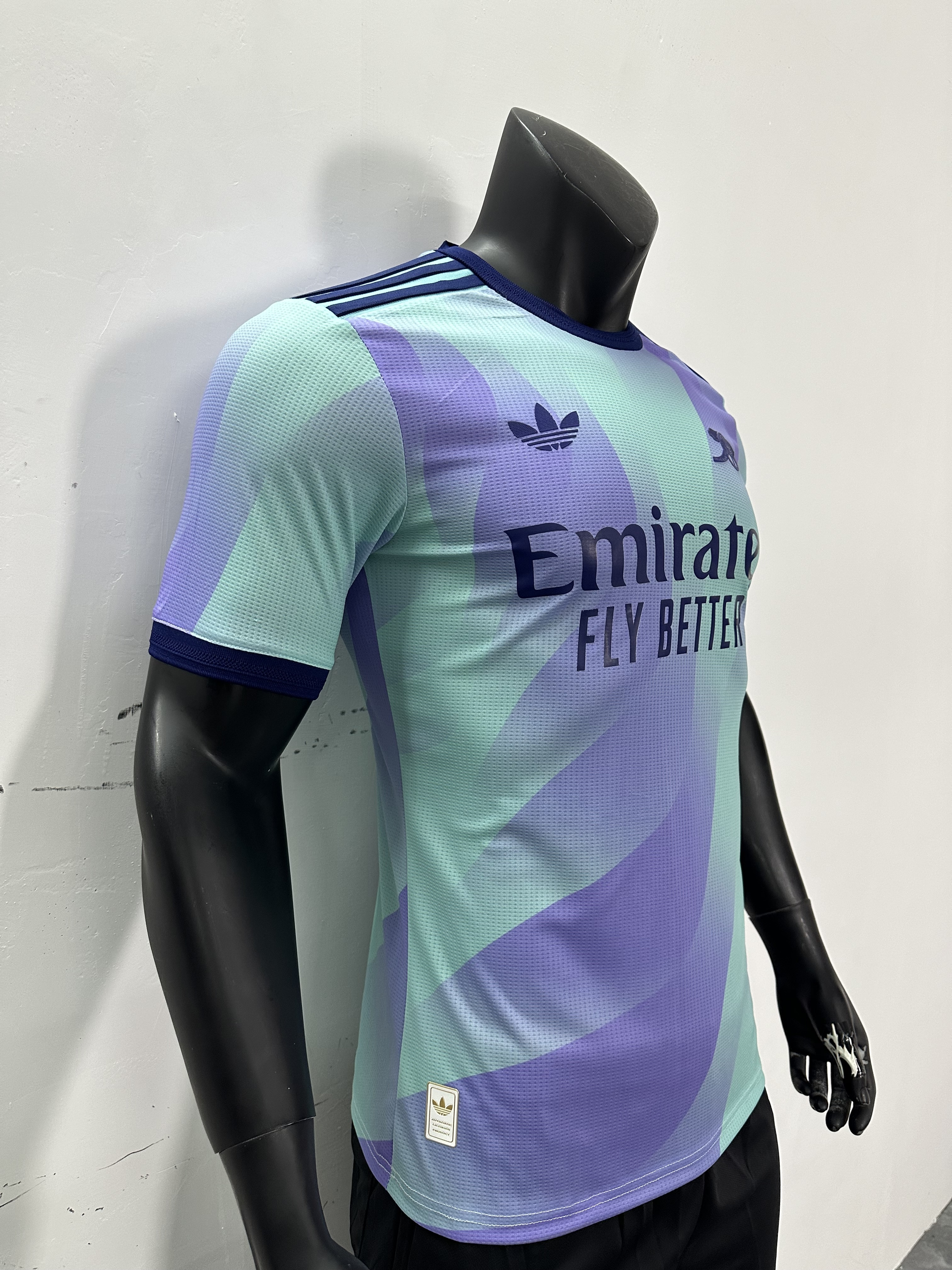 Camiseta Arsenal, Tercera 24-25