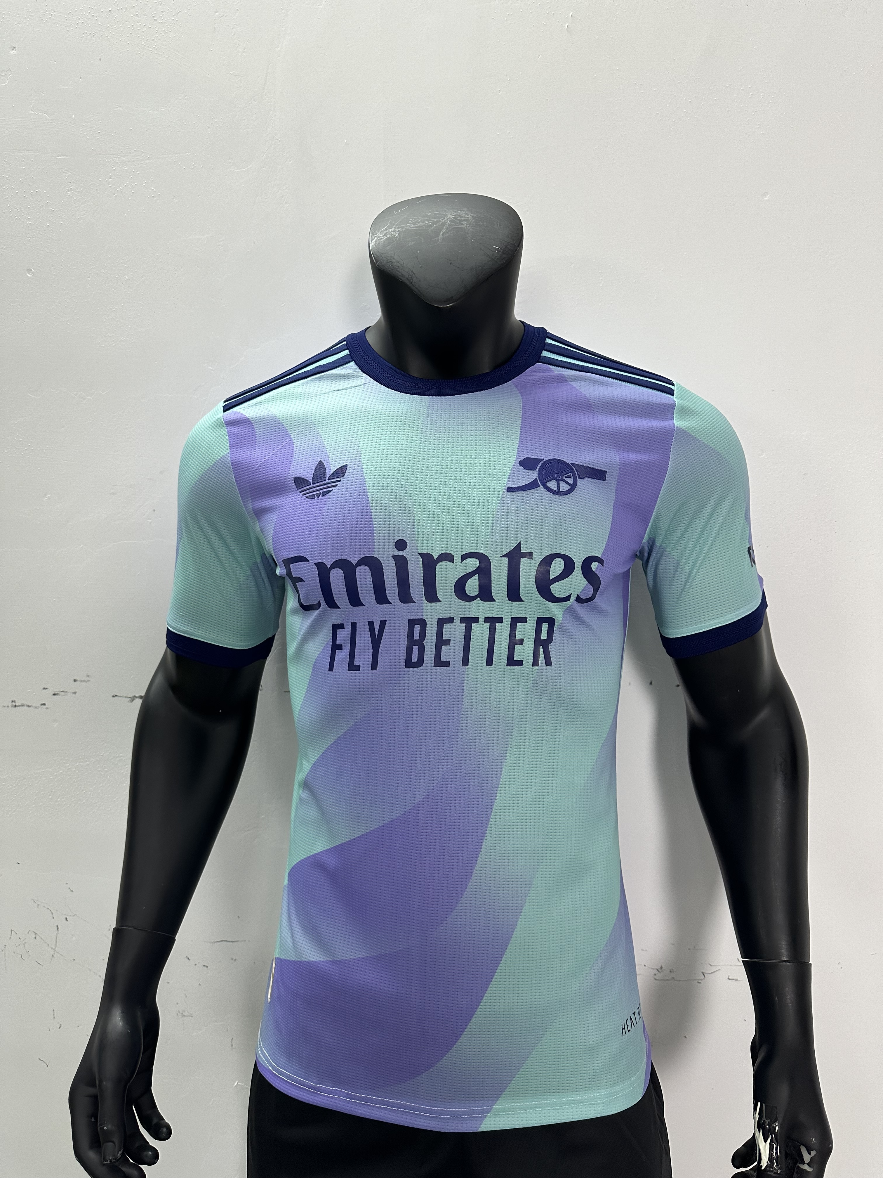 Camiseta Arsenal, Tercera 24-25