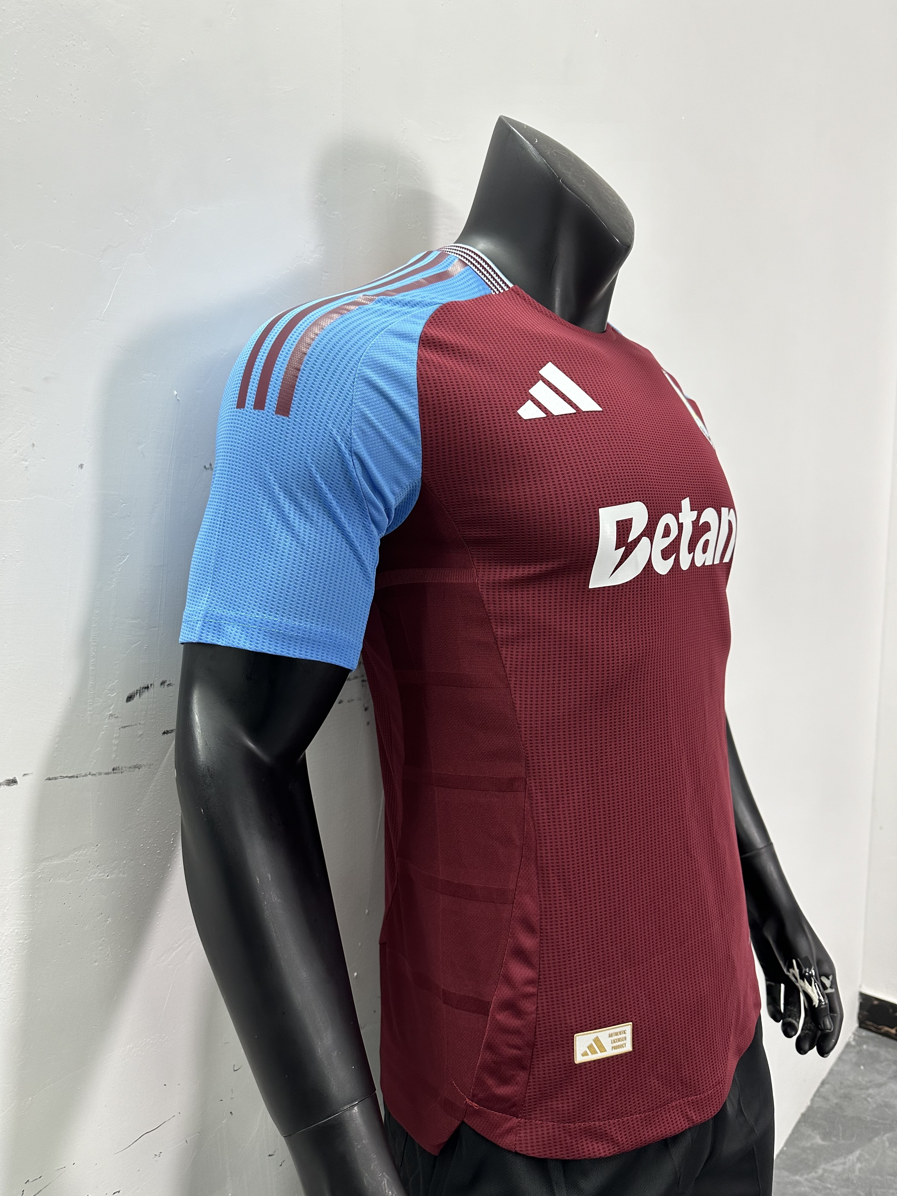 Camiseta Aston Villa, Local 24-25