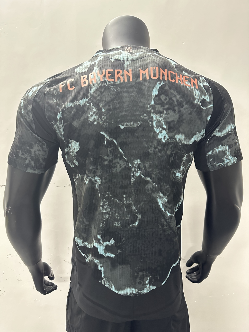 Camiseta Bayern Múnich, Visitante 24-25
