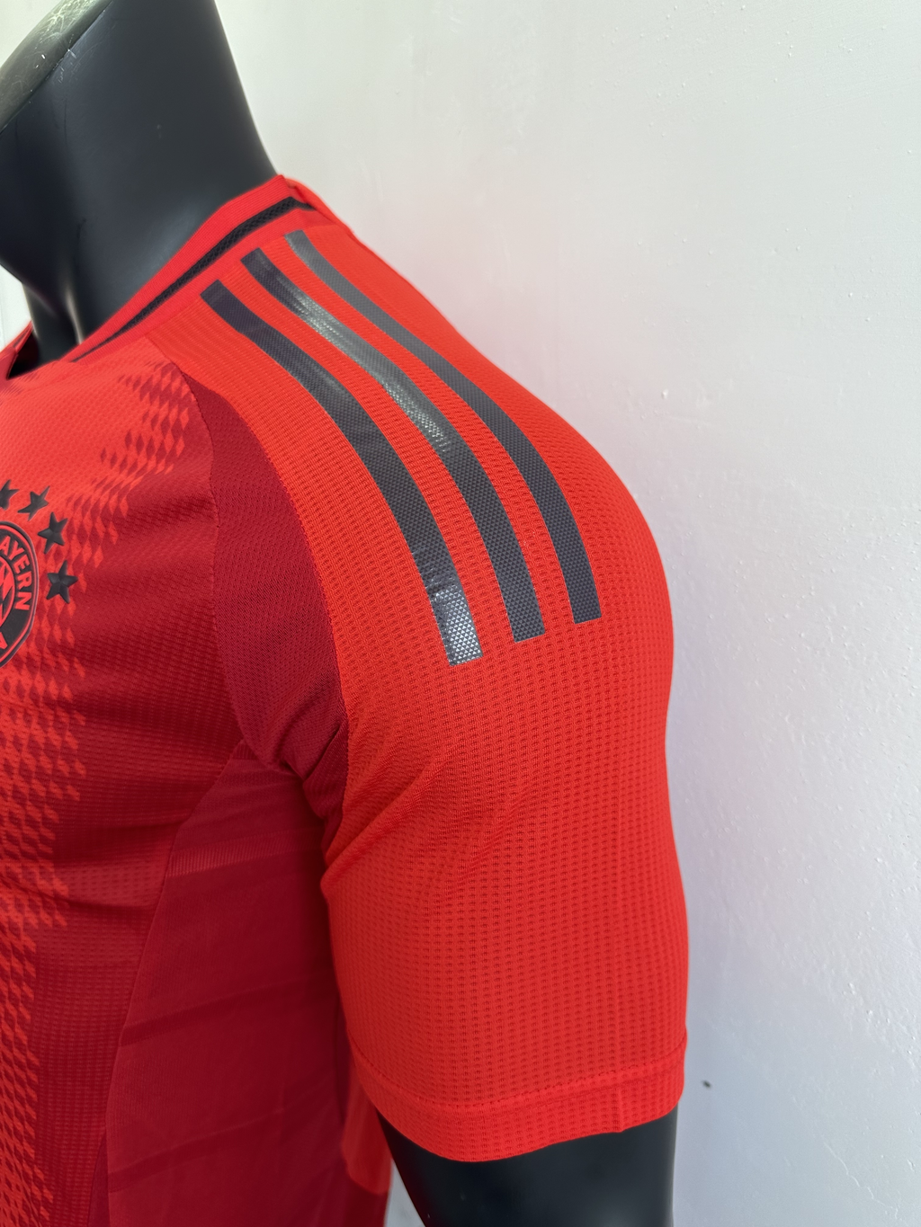 Camiseta Bayern Múnich, Local 24-25