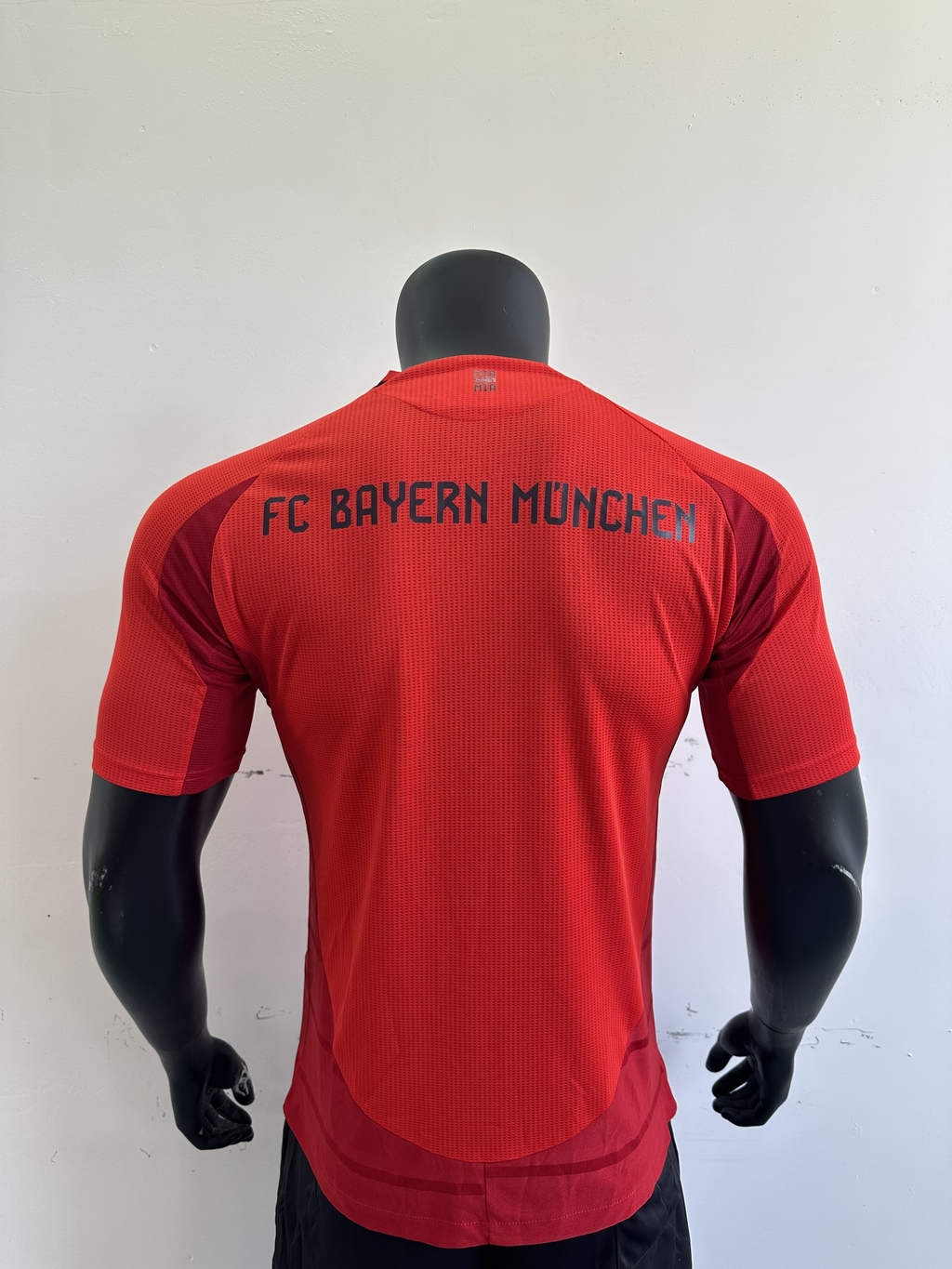 Camiseta Bayern Múnich, Local 24-25