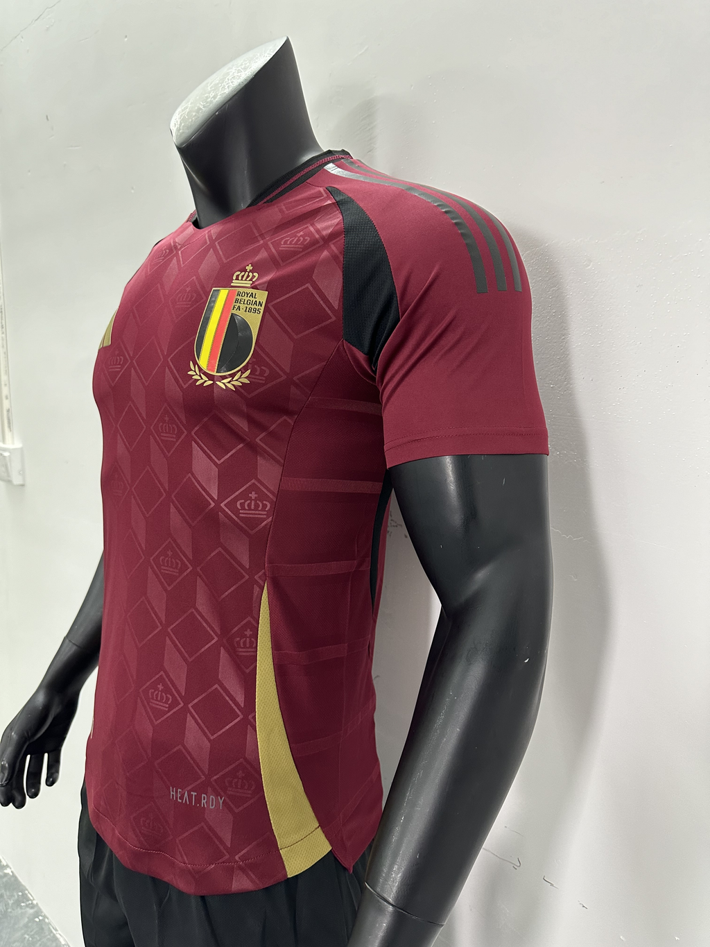 Camiseta Belgica, Local 24-25