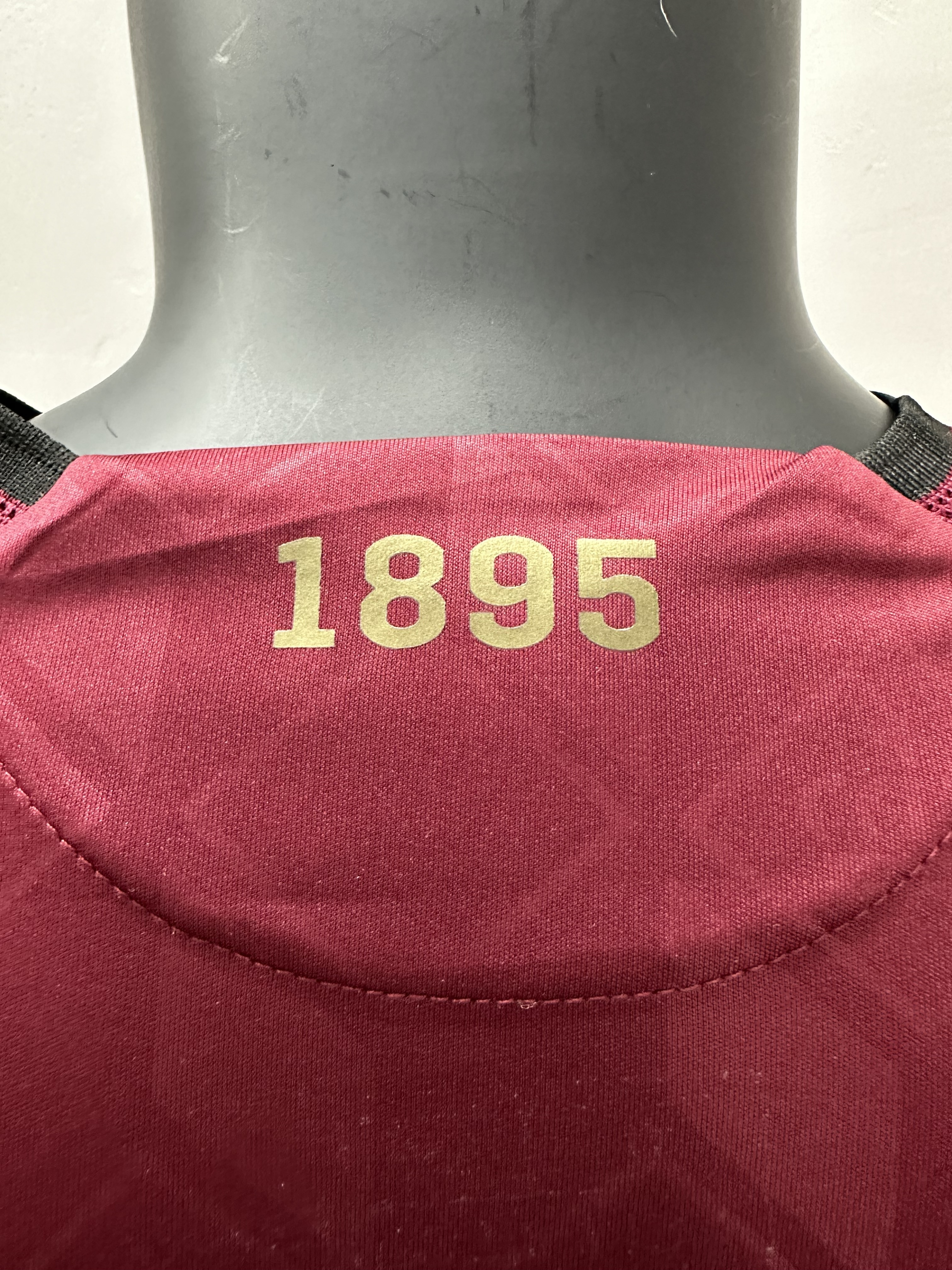 Camiseta Belgica, Local 24-25