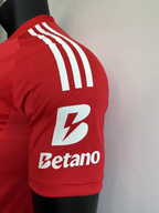 Camiseta Benfica, Local 24-25