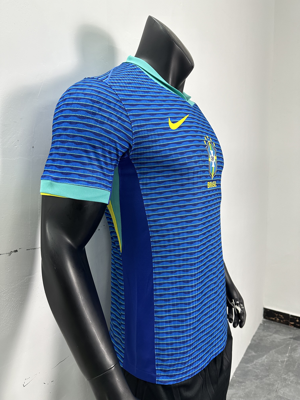 Camiseta Brasil, Visitante 24-25