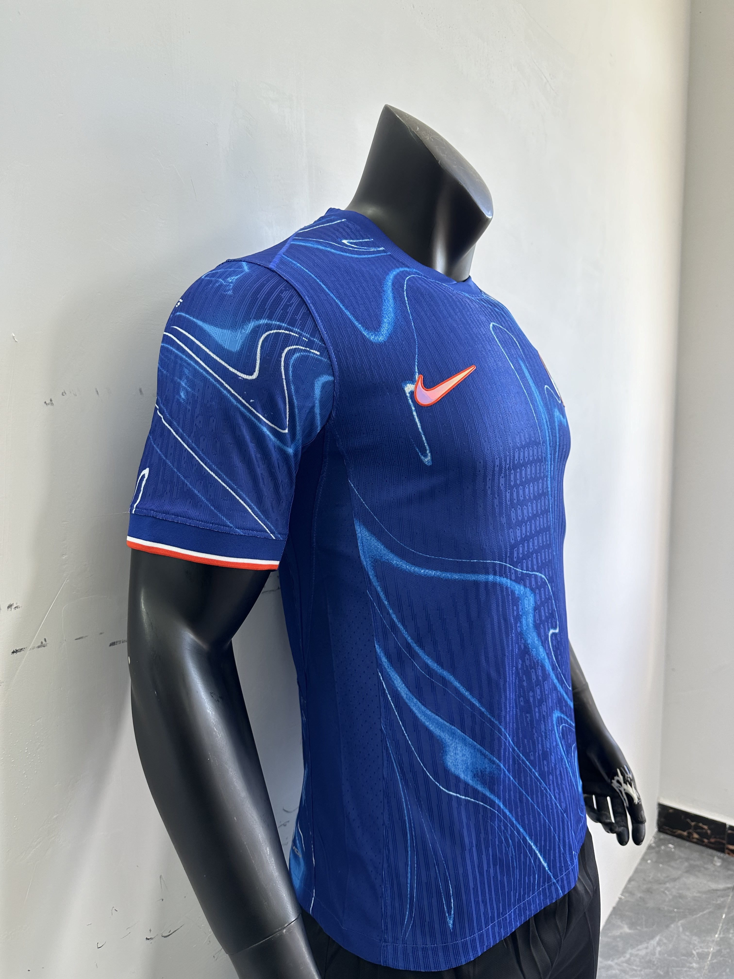 Camiseta Chelsea, Local 24-25