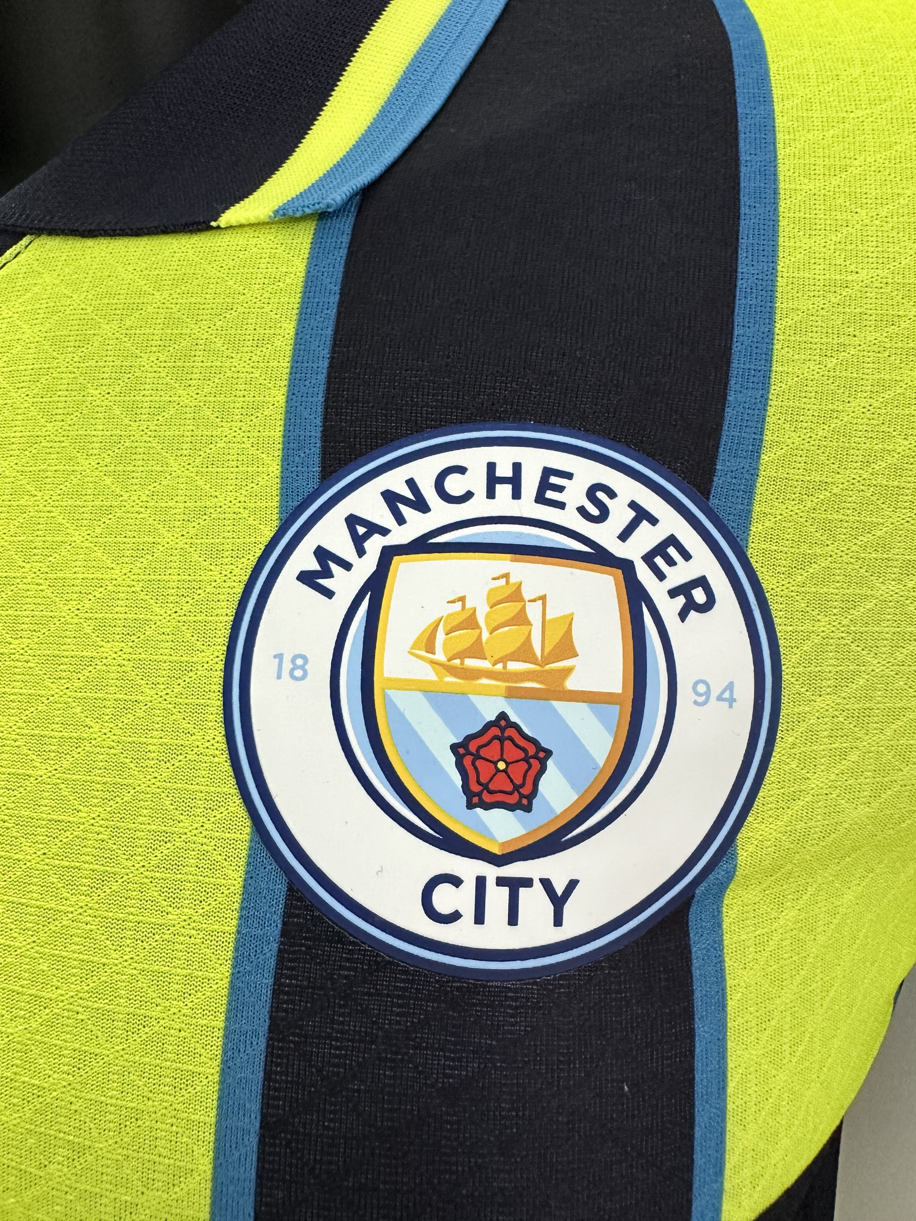 Camiseta Manchester City, Visitante 24-25