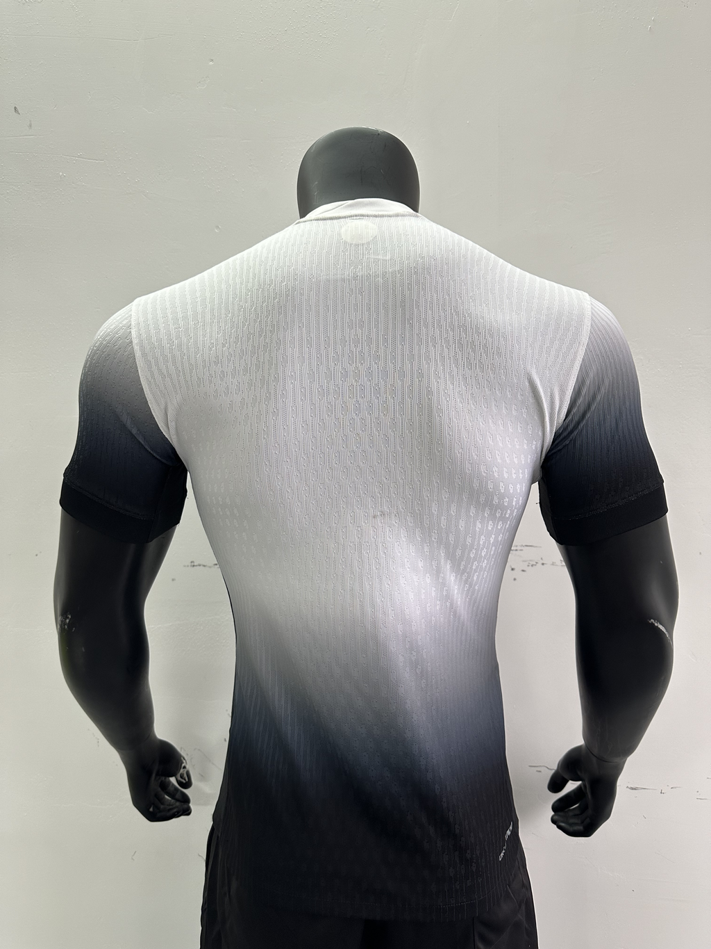 Camiseta Corinthians, Local 24-25