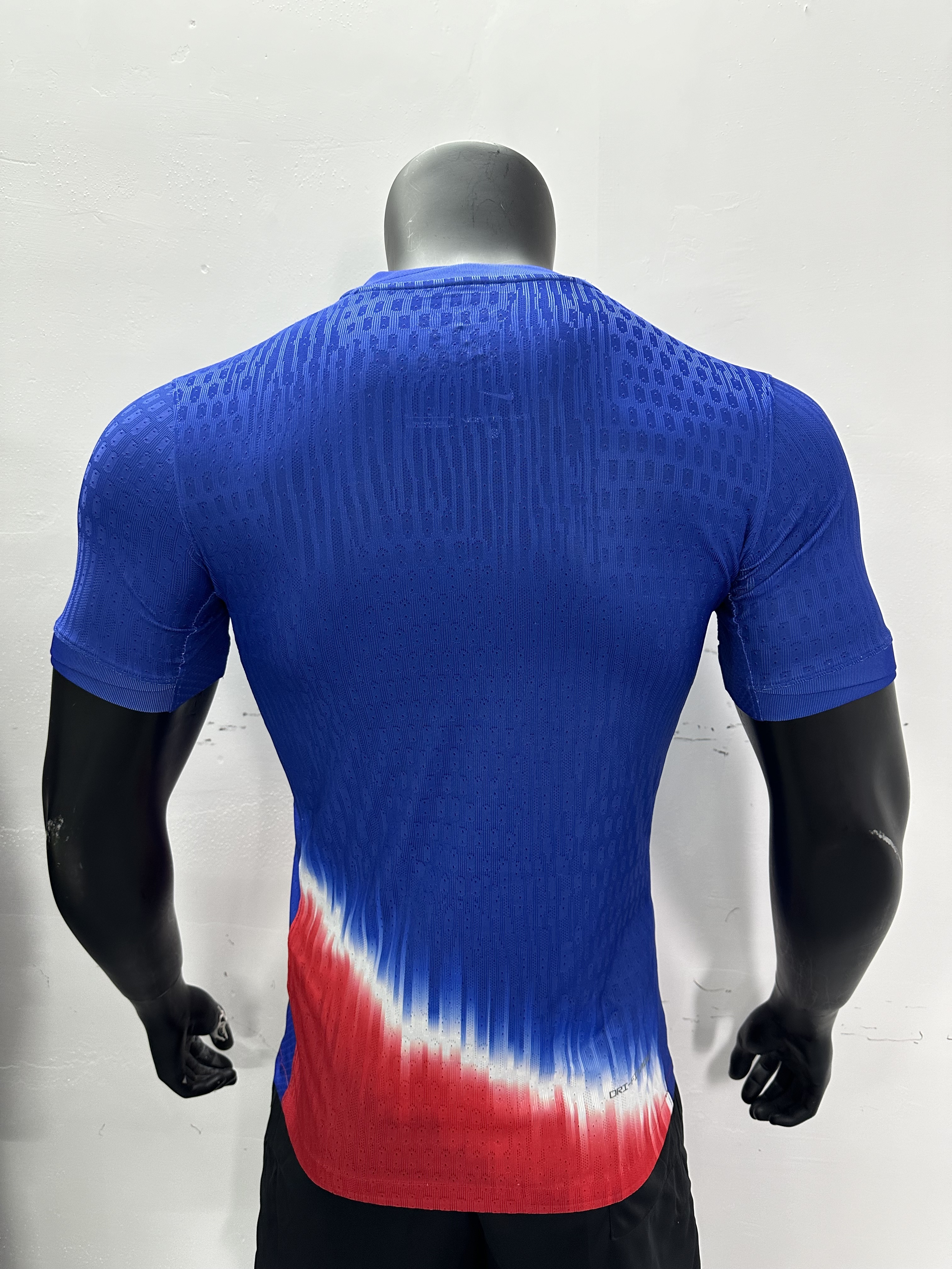 Camiseta Estados Unidos, Local 24-25
