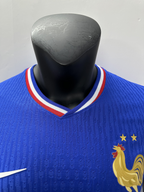 Camiseta Francia, Local 24-25