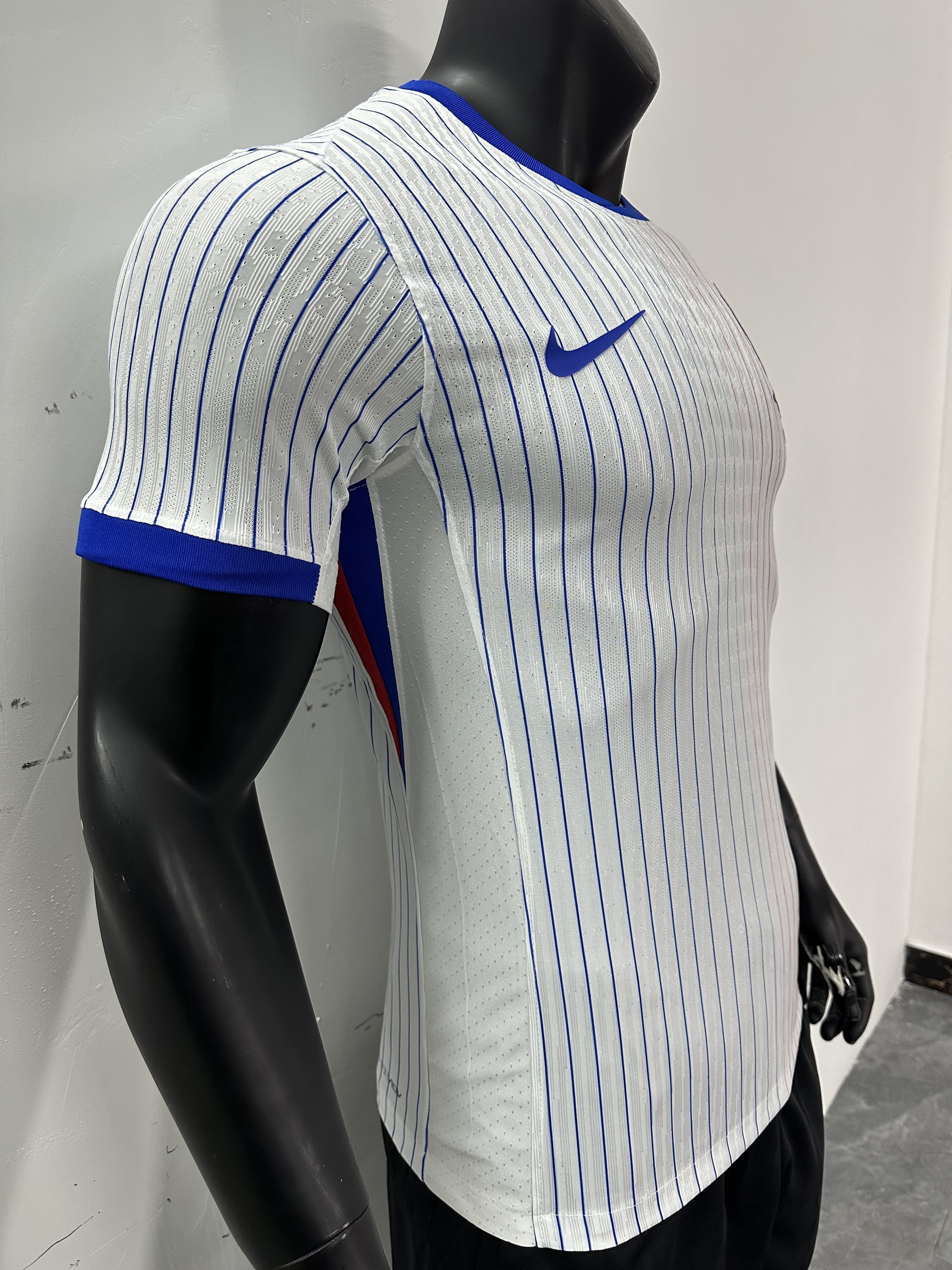 Camiseta Francia, Visitante 24-25