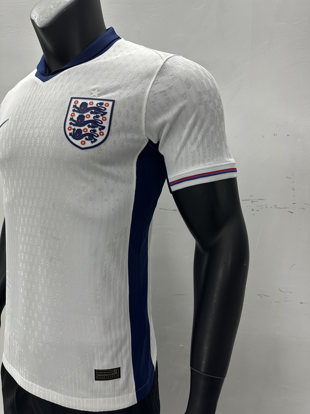 Camiseta Inglaterra, Local 24-25