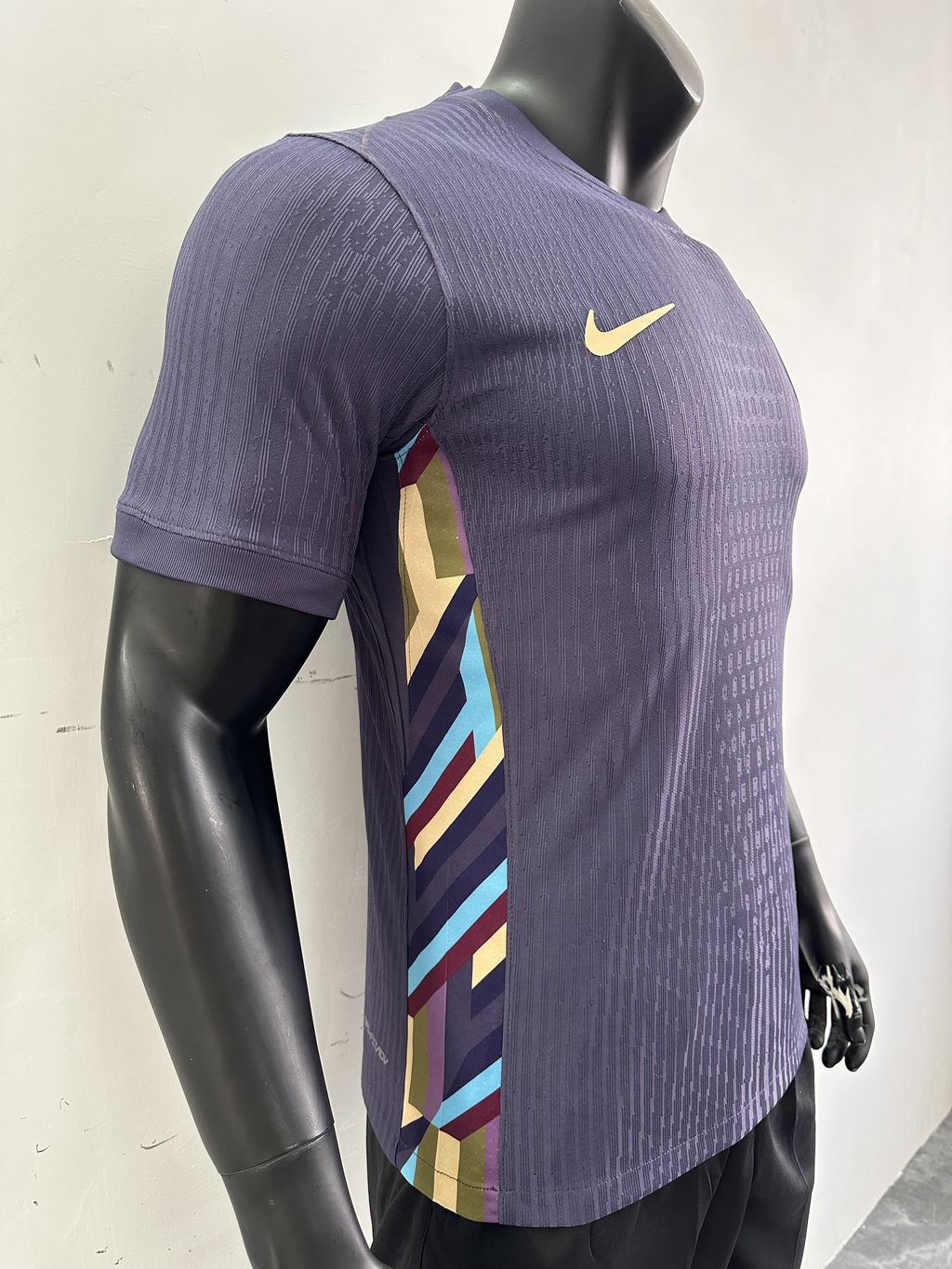 Camiseta Inglaterra, Visitante 24-25
