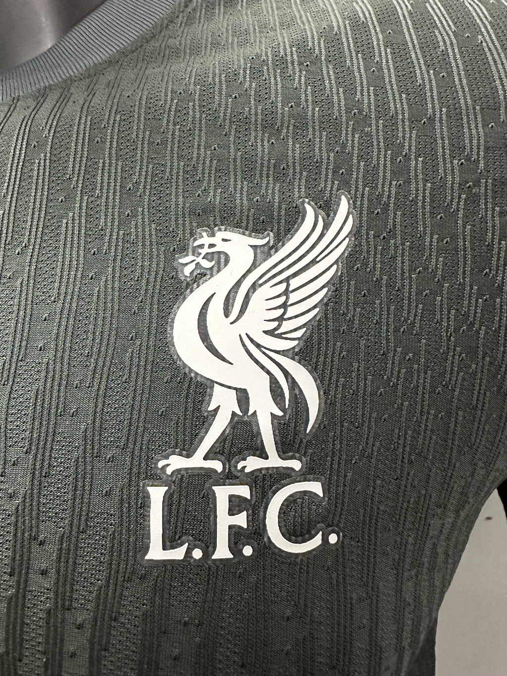 Camiseta Liverpool, Visitante 24-25