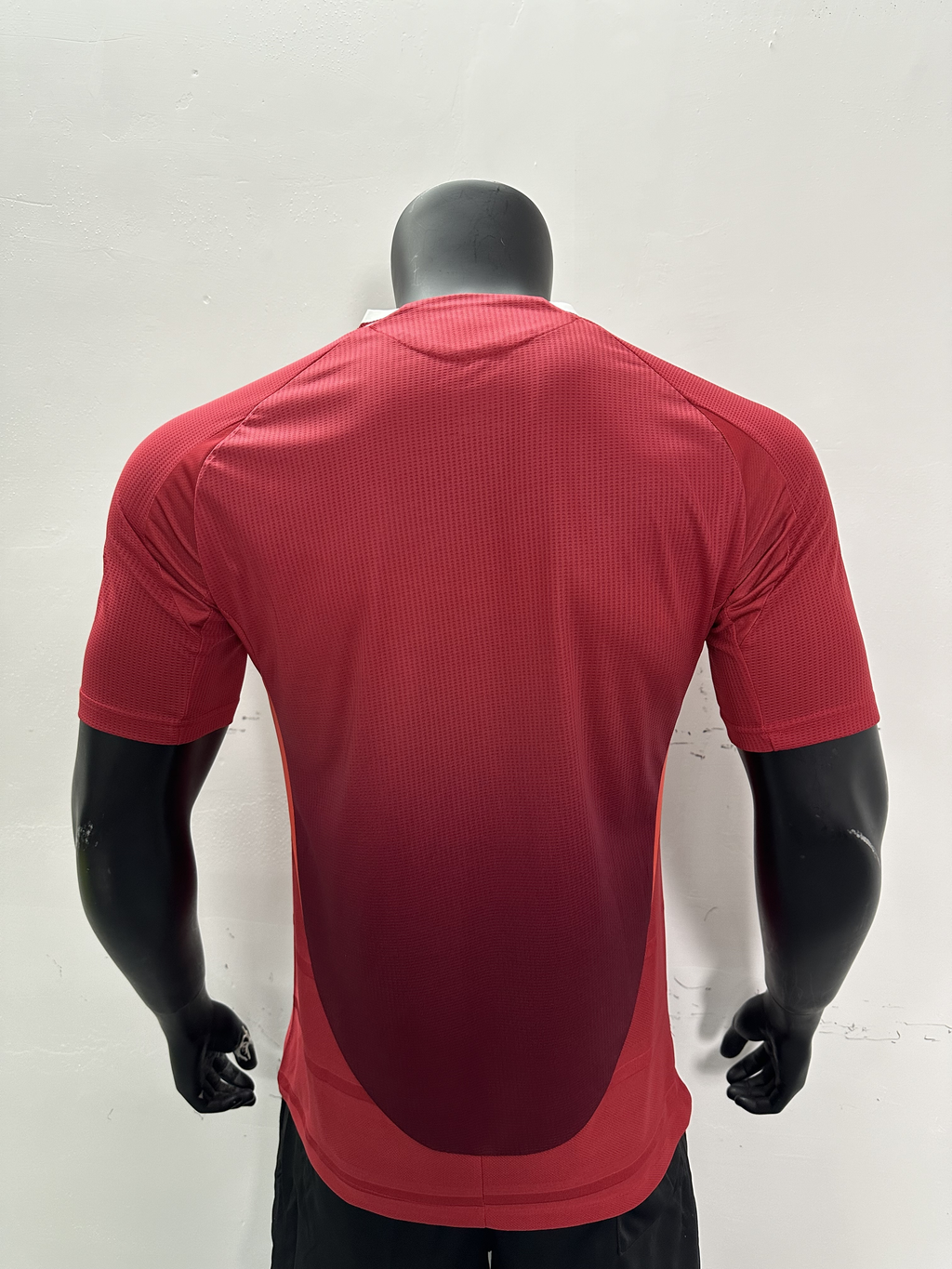 Camiseta Manchester United, Local 24-25
