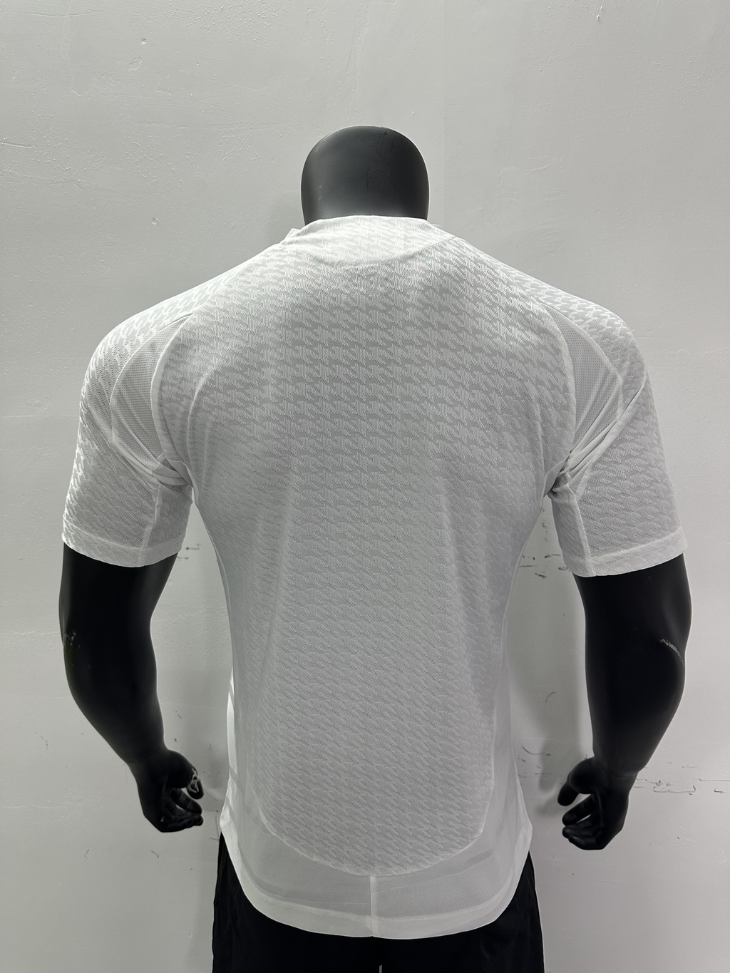 Camiseta Real Madrid, Local 24-25