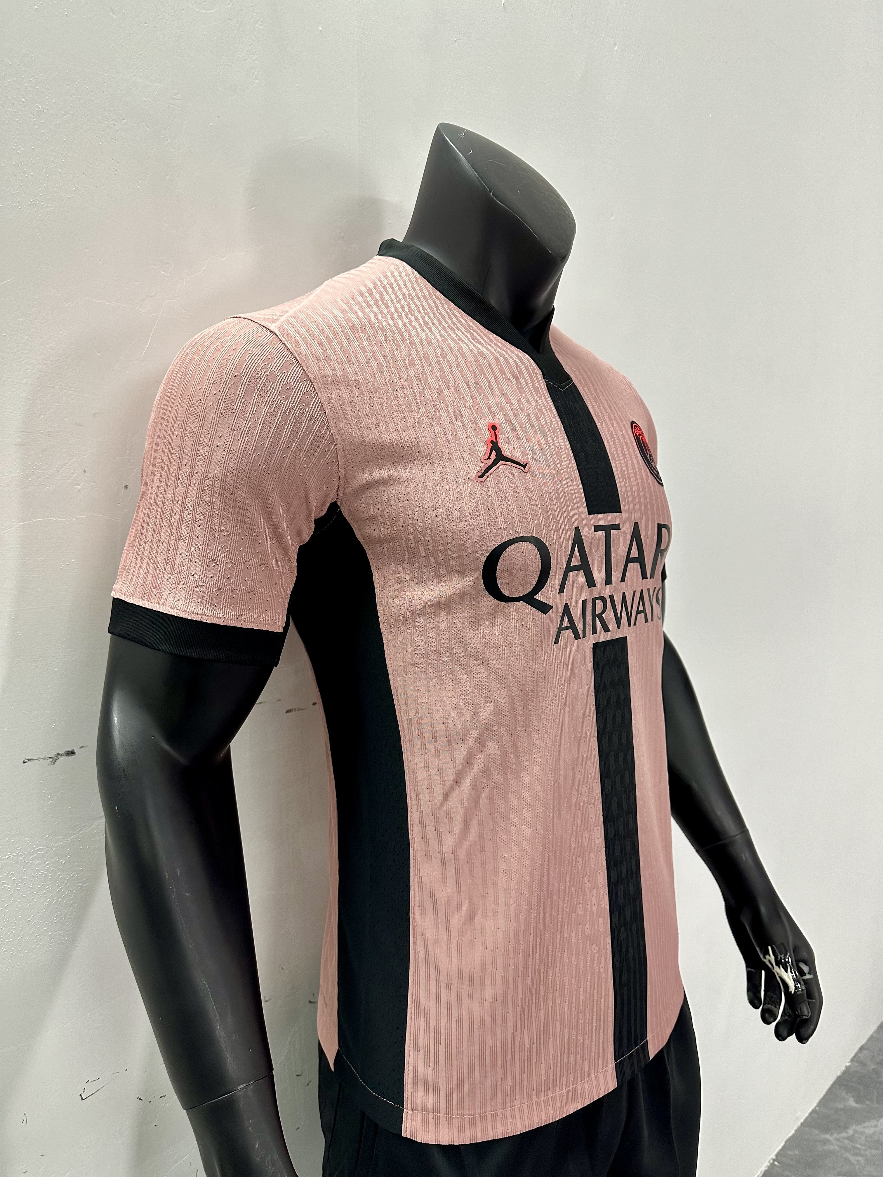 Camiseta PSG, Tercera 24-25