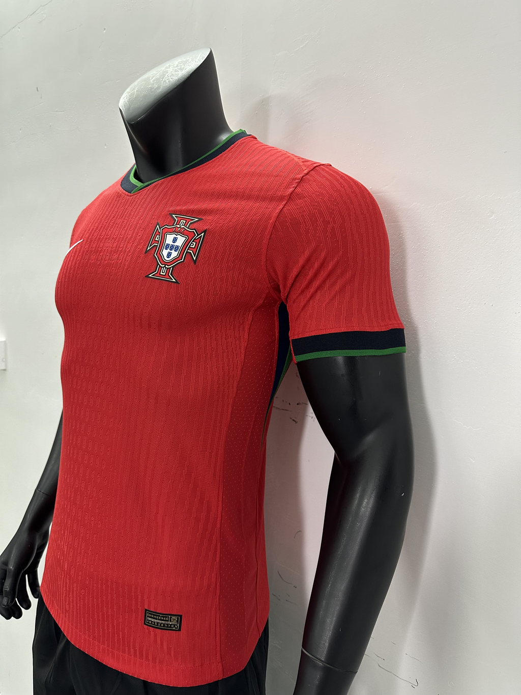 Camiseta Portugal, Local Euro Copa 24-25