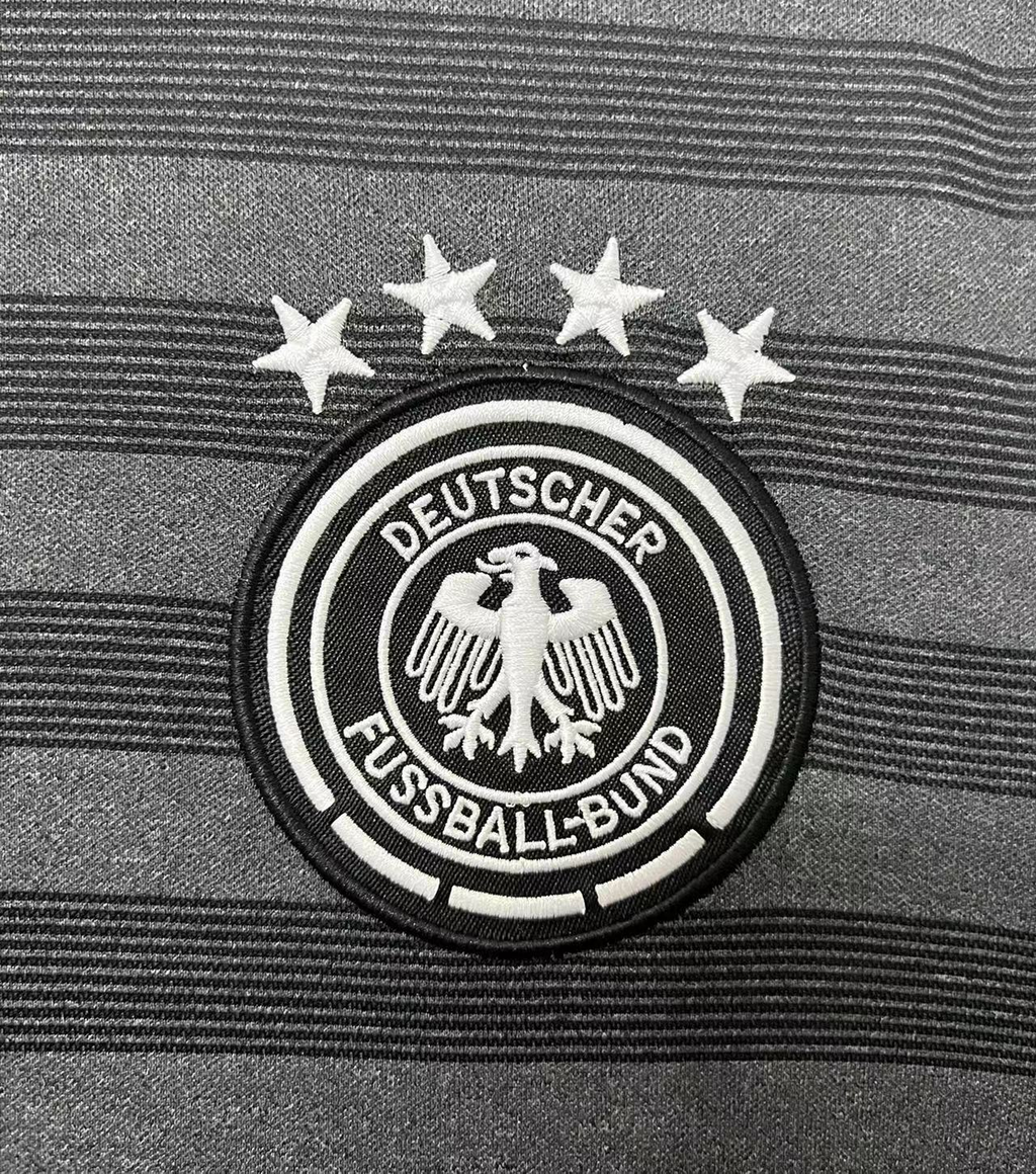 Camiseta Alemania, Visitante 2016
