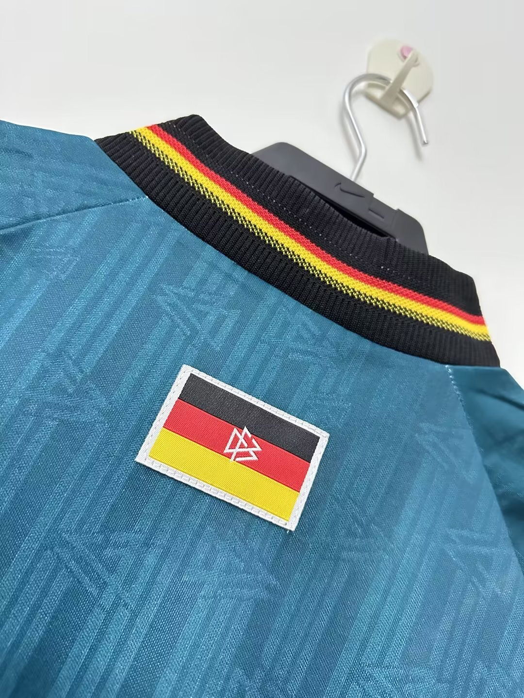 Camiseta Alemania, Visitante 1996