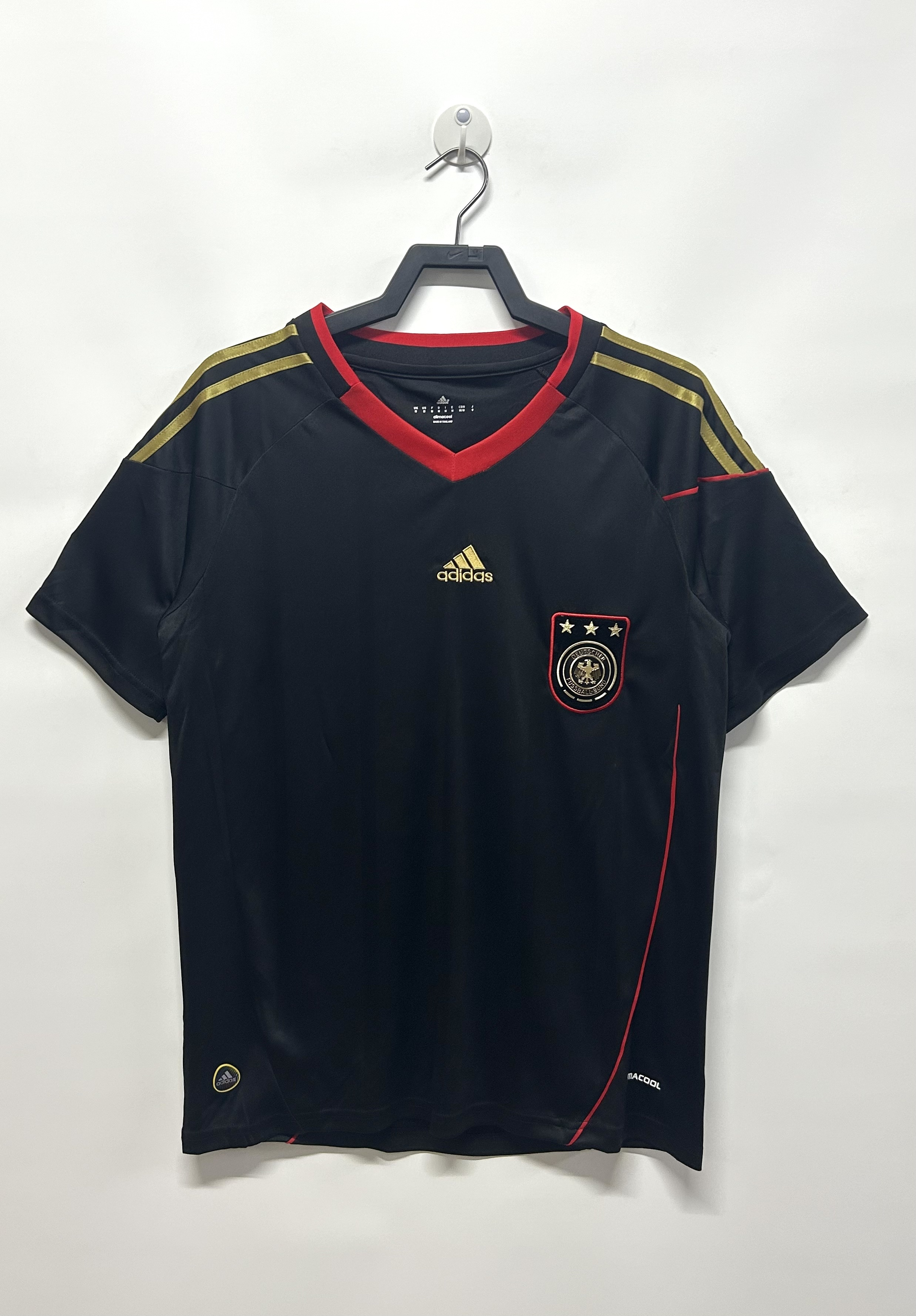 Camiseta Alemania, Visitante 2010