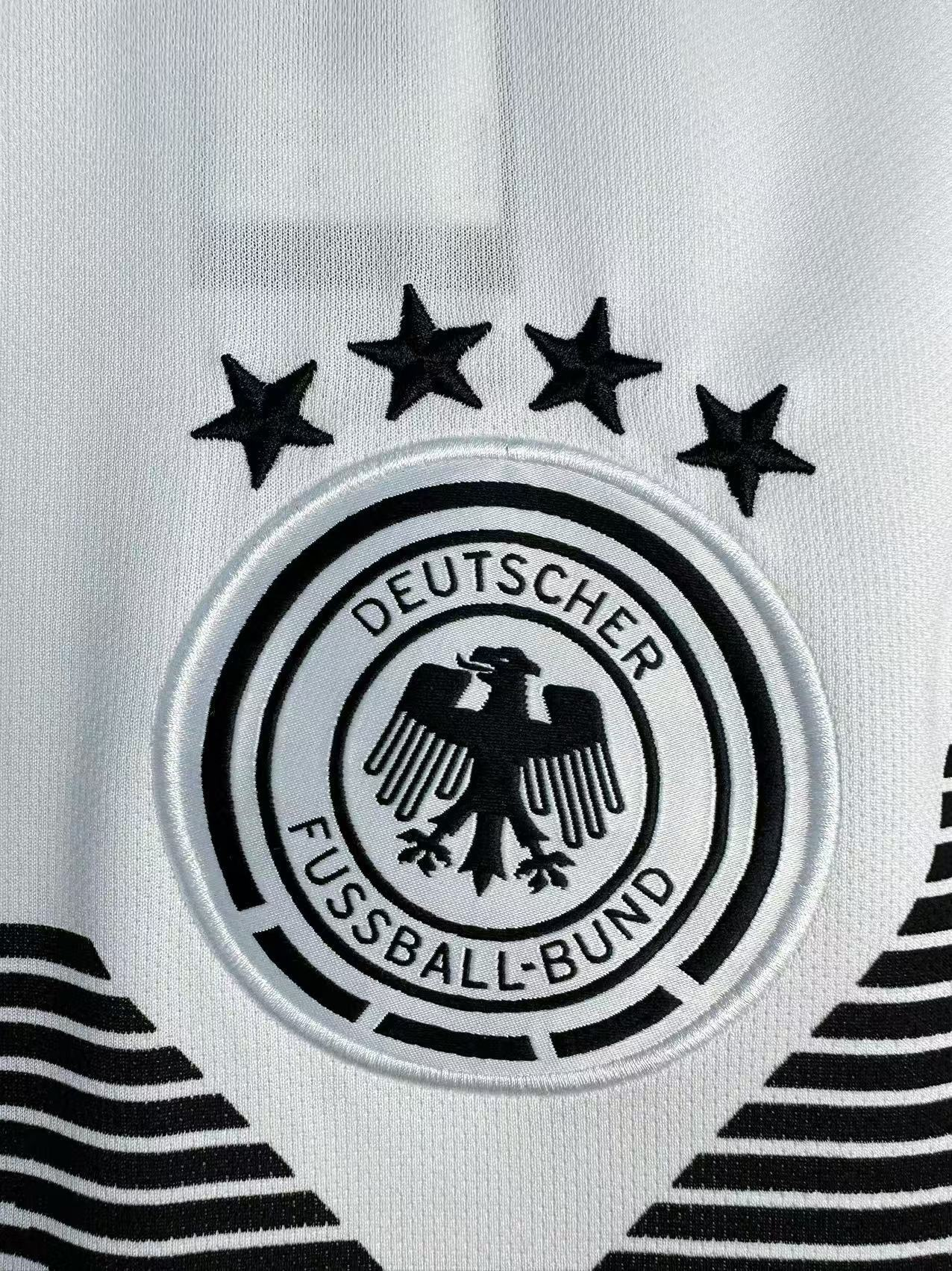 Camiseta Alemania, Local 2018