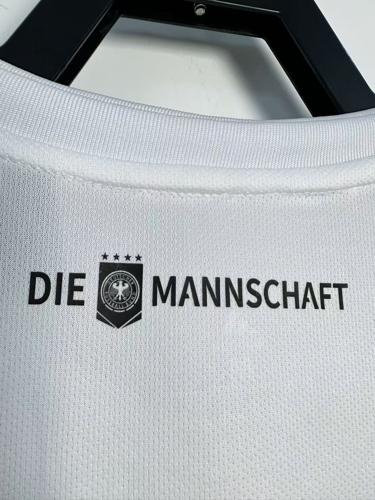 Camiseta Alemania, Local 2018