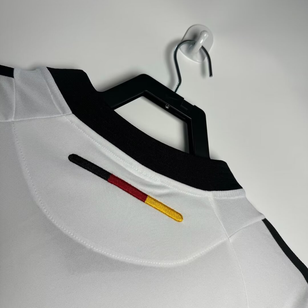 Camiseta Alemania, Local 2002
