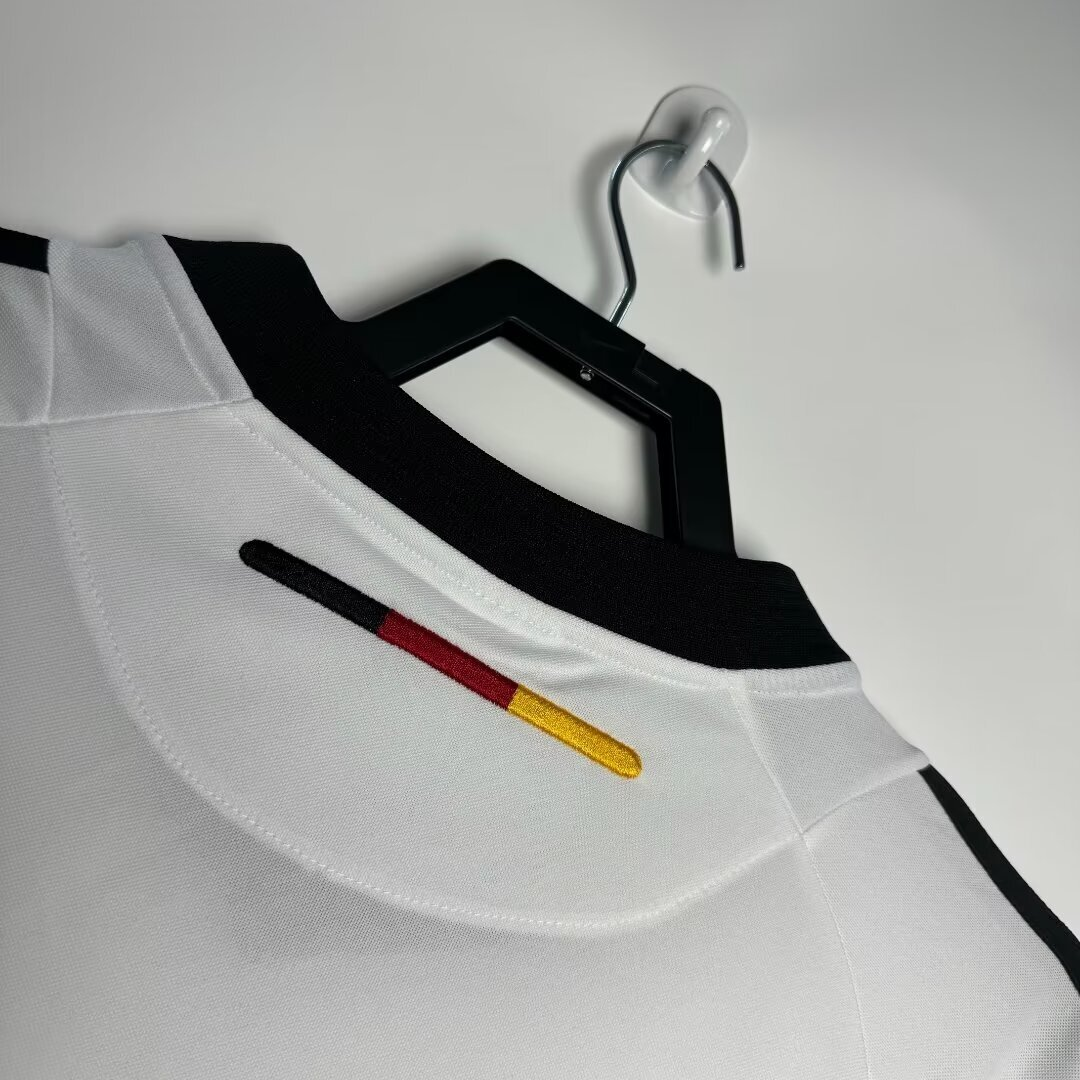 Camiseta Alemania, Local 2002