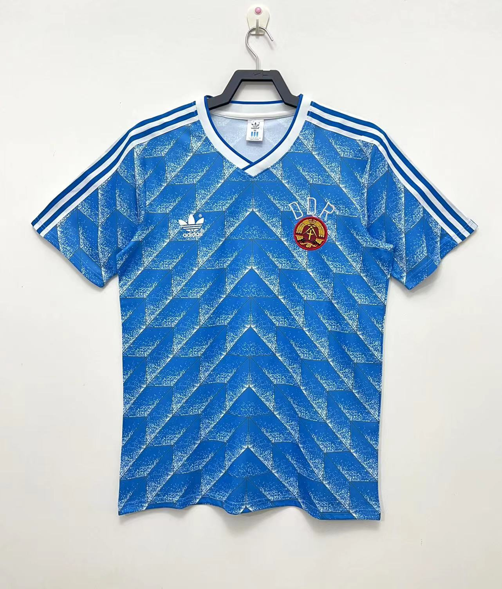 Camiseta Alemania Oriental, Visitante 1988
