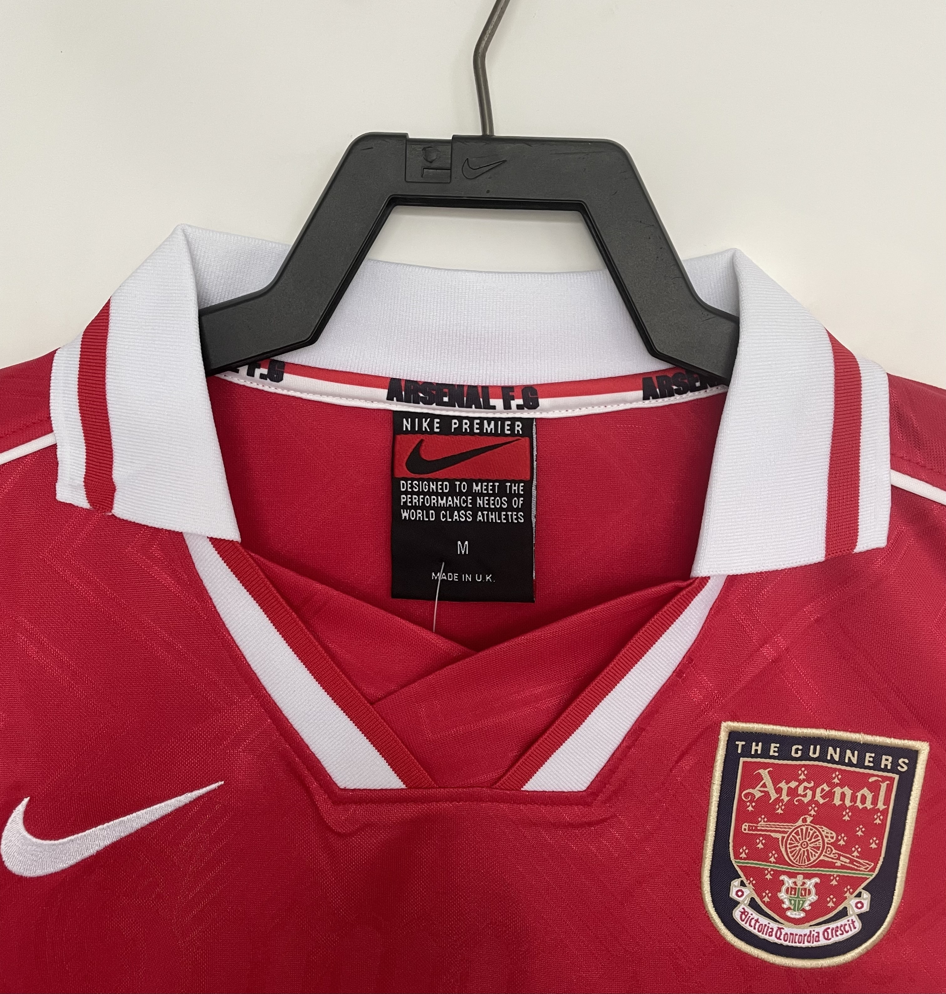 Camiseta Arsenal, Local 96-97