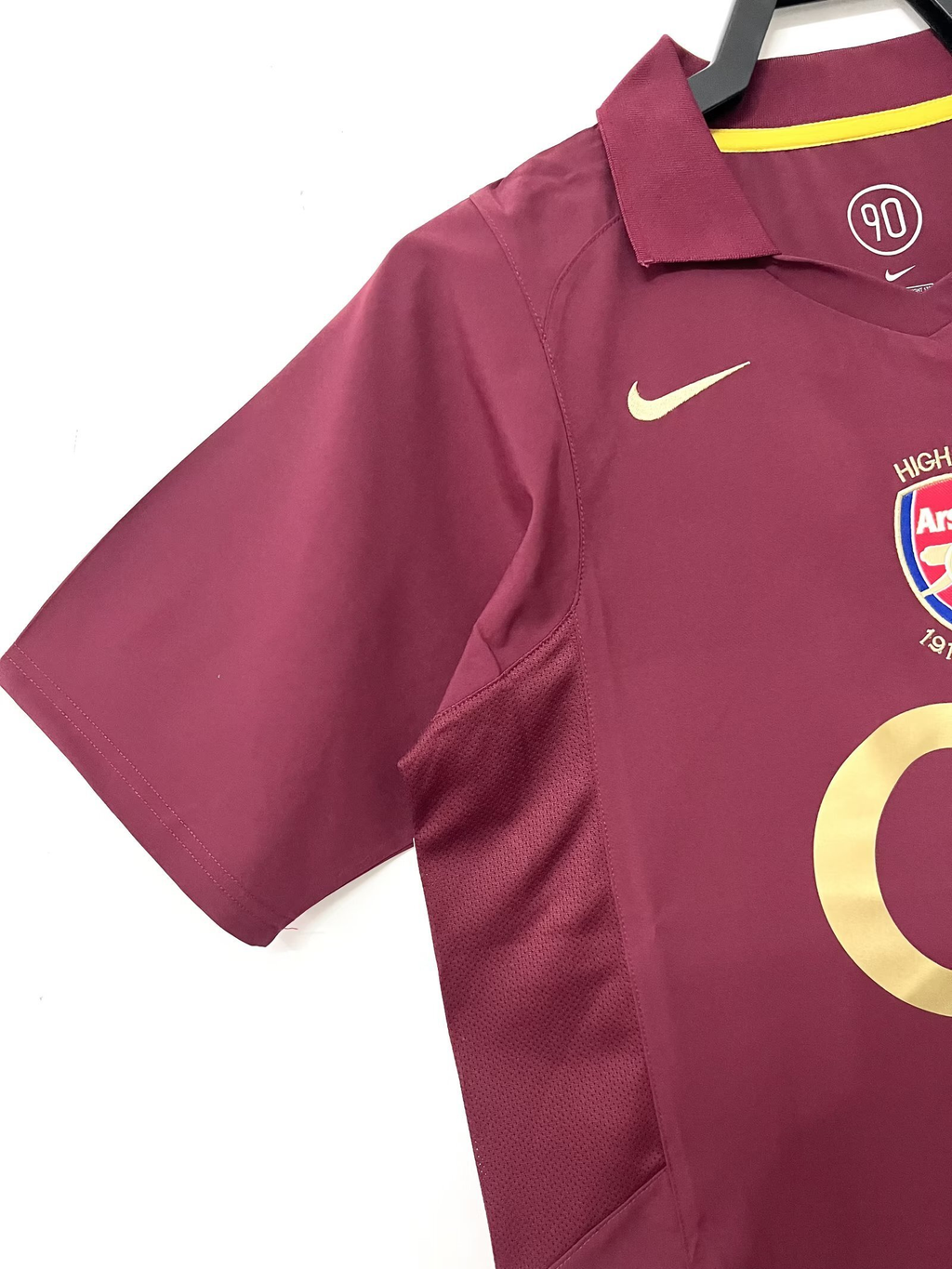 Camiseta Arsenal, Local 05-06