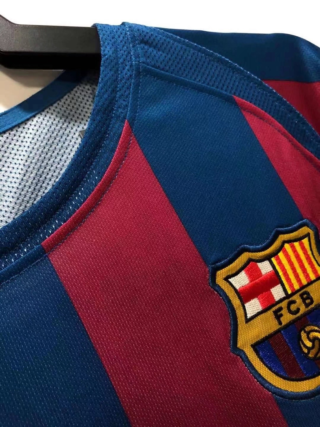Camiseta FC Barcelona, Local Champions 05-06