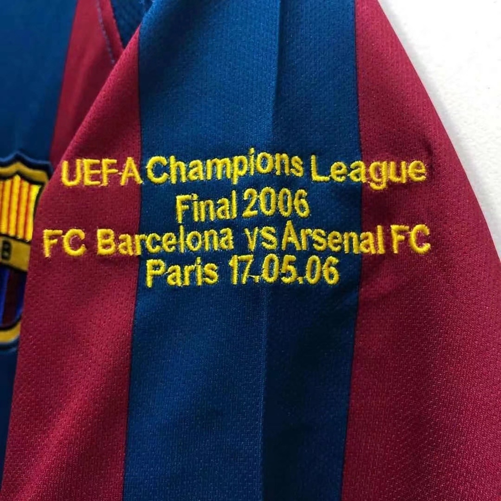 Camiseta FC Barcelona, Local Champions 05-06