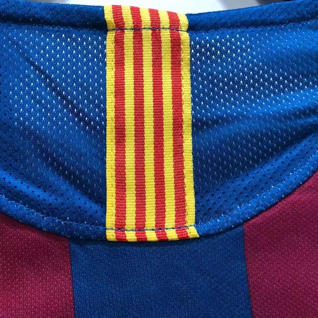 Camiseta FC Barcelona, Local Champions 05-06