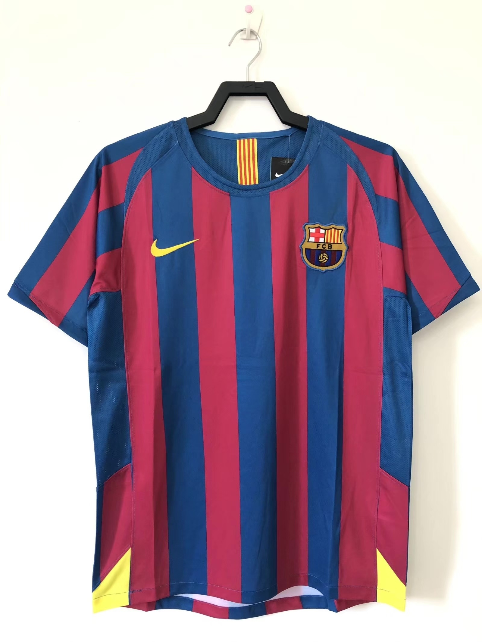 Camiseta FC Barcelona, Local 05-06