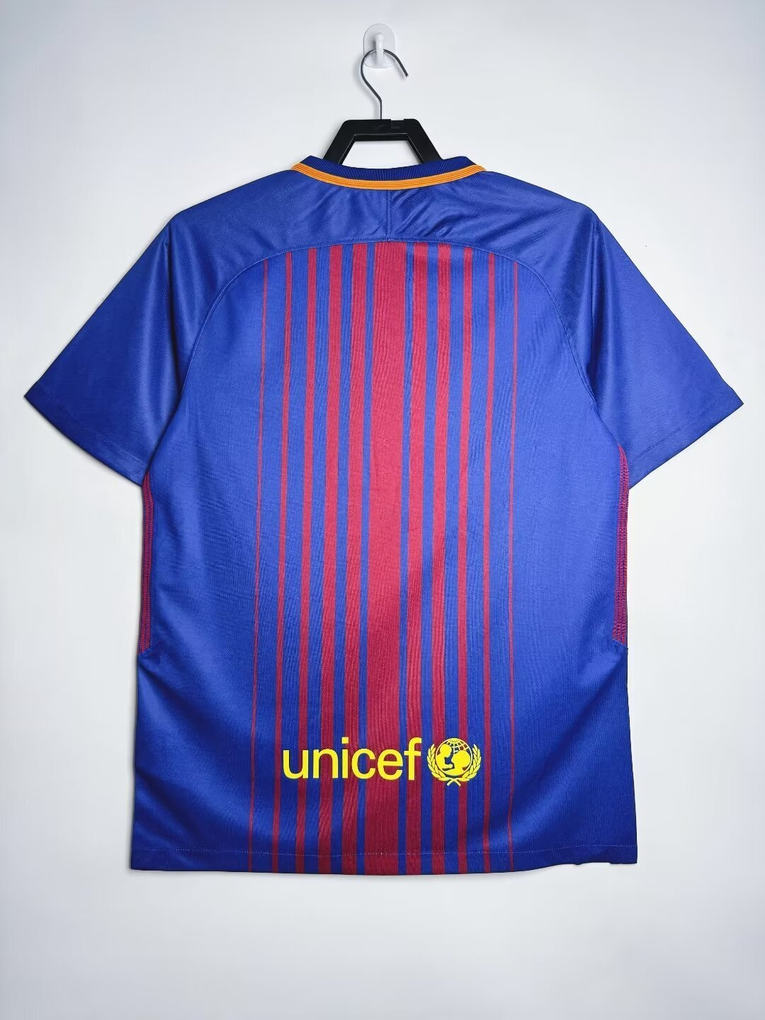 Camiseta FC Barcelona, Local 17-18