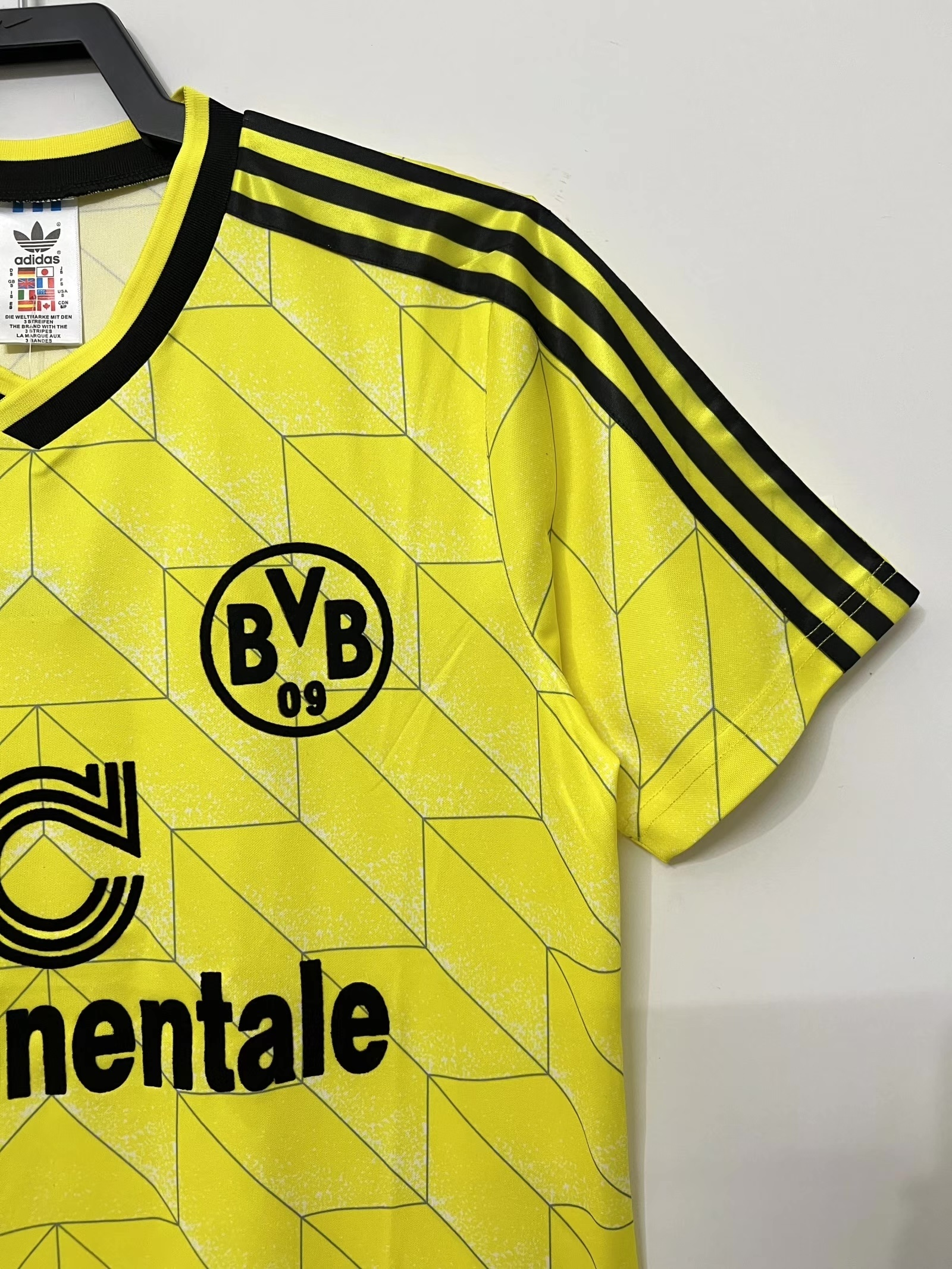 Camiseta Borussia Dortmund, Local 88-89